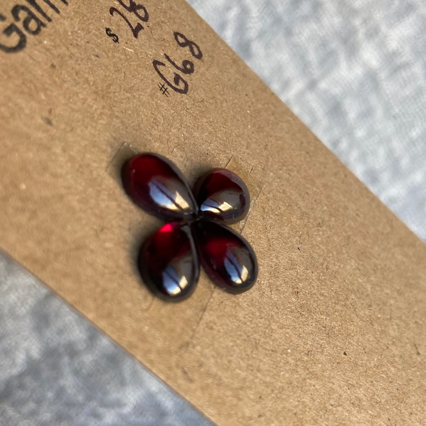 Garnet Cabochon - G68