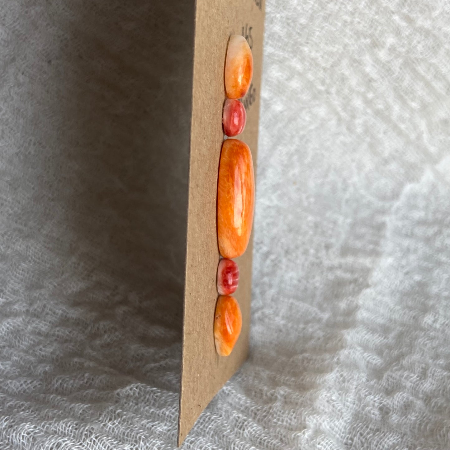 Oystershell Cabochon - MIX60