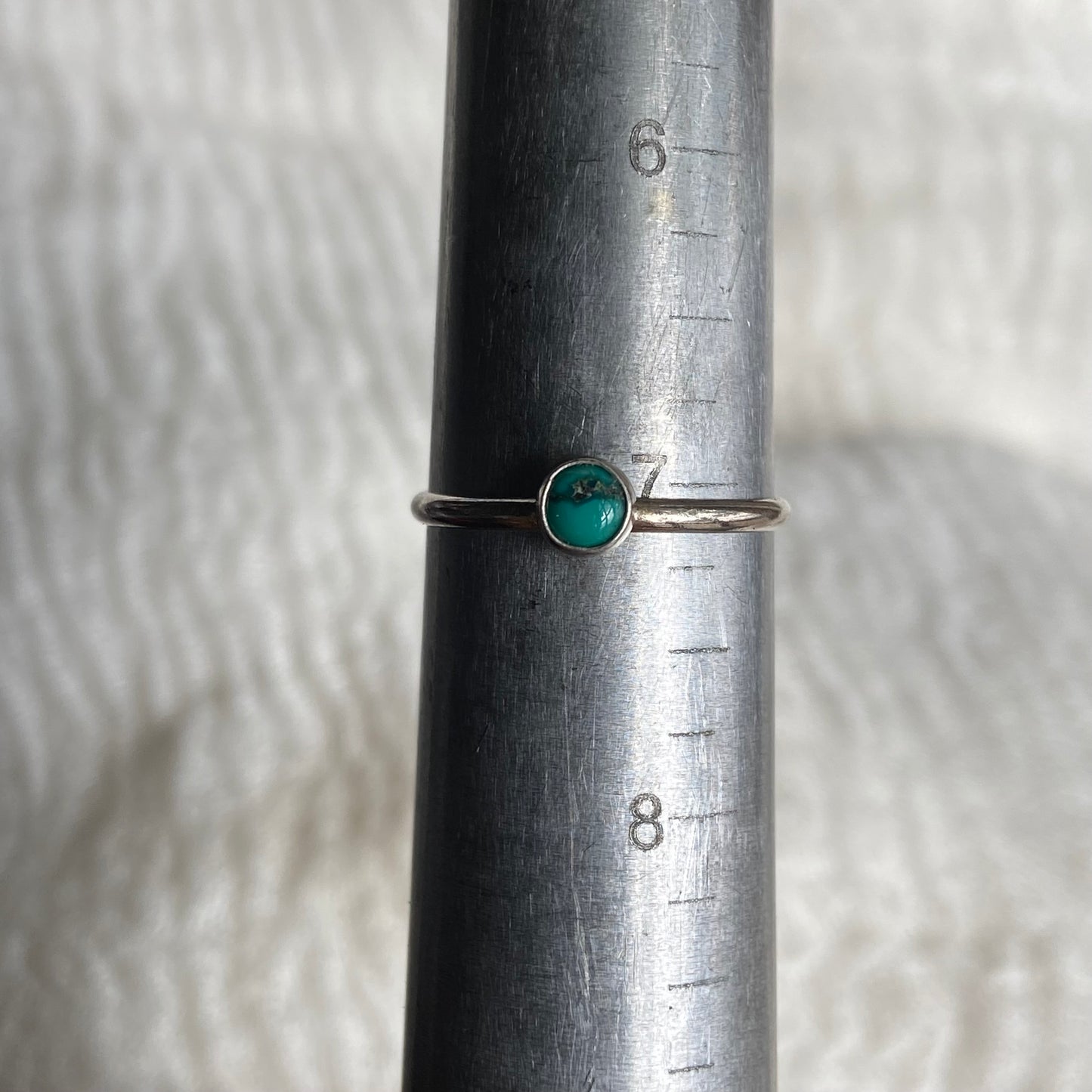 Sterling Silver Ring - R126 Size - 7