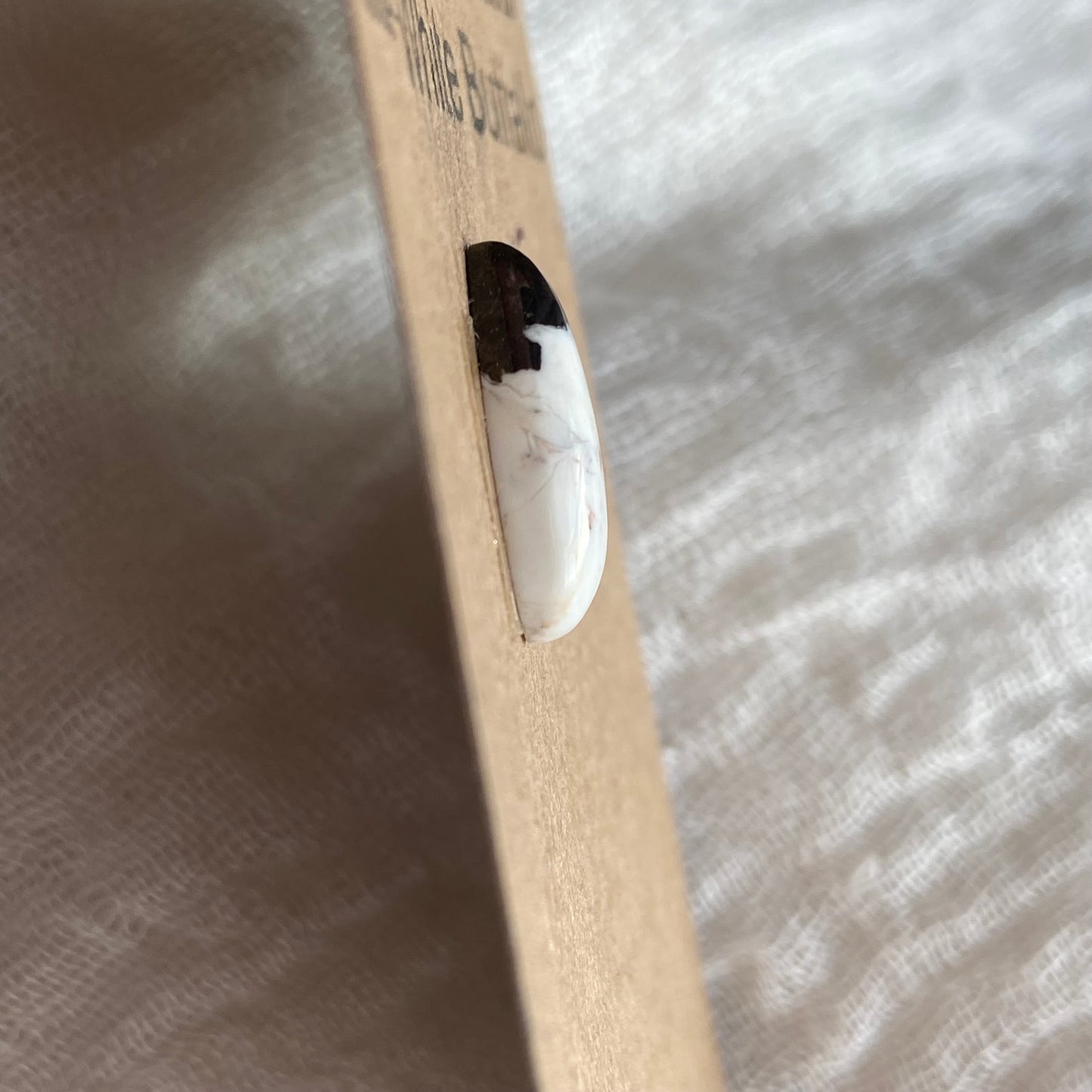 White Buffalo Cabochon - WB23