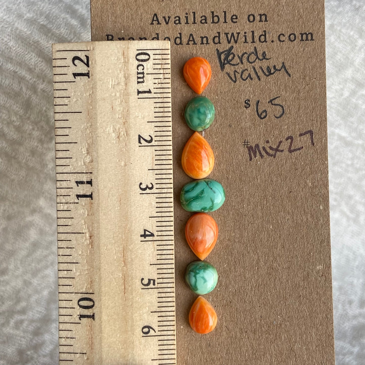 Verde Valley / Oyster Shell Cabochon - Mix27