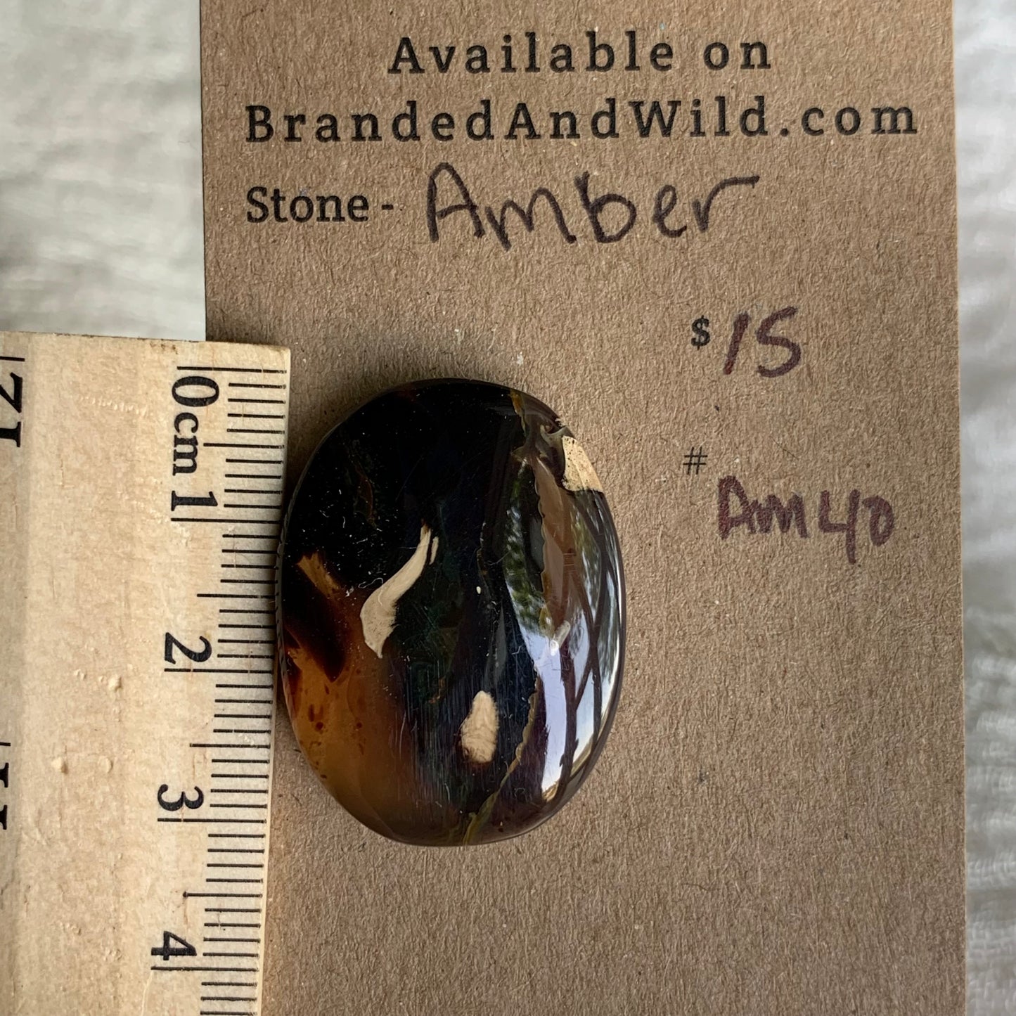 Amber Cabochon AM40