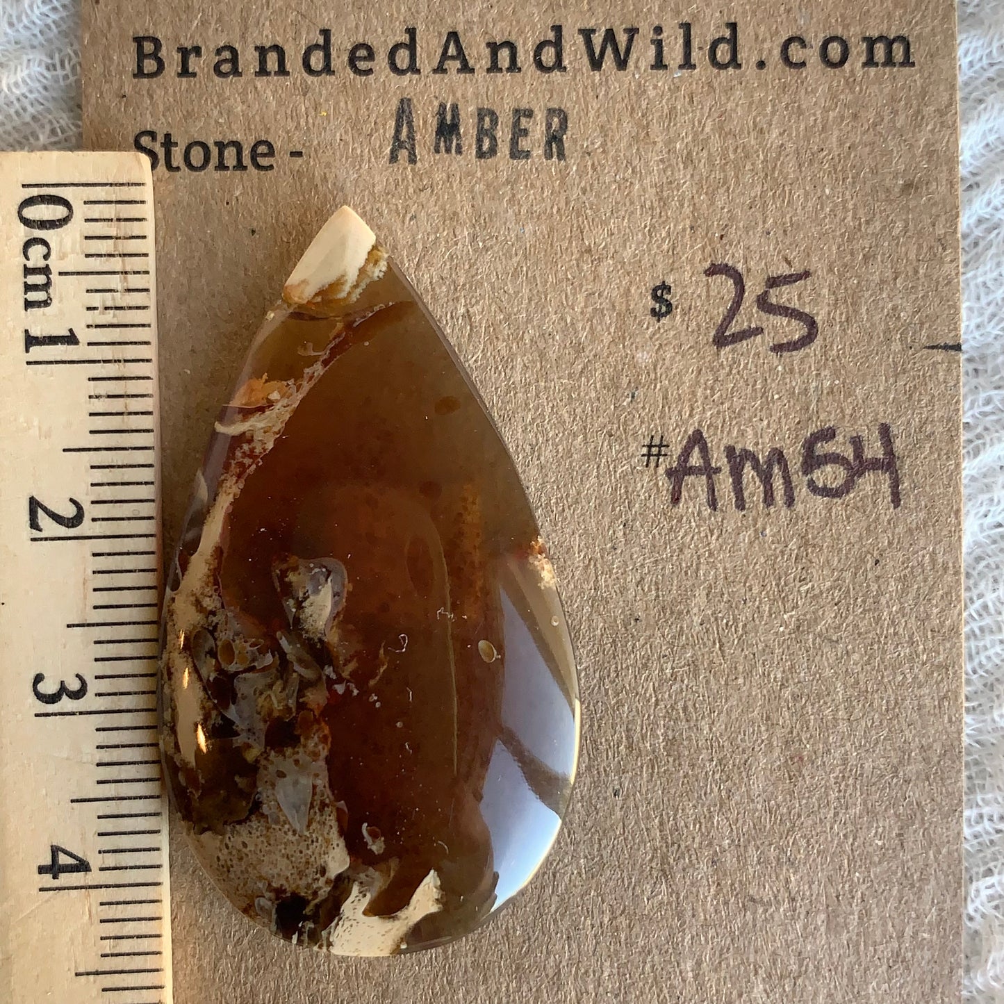 Amber Cabochon AM54
