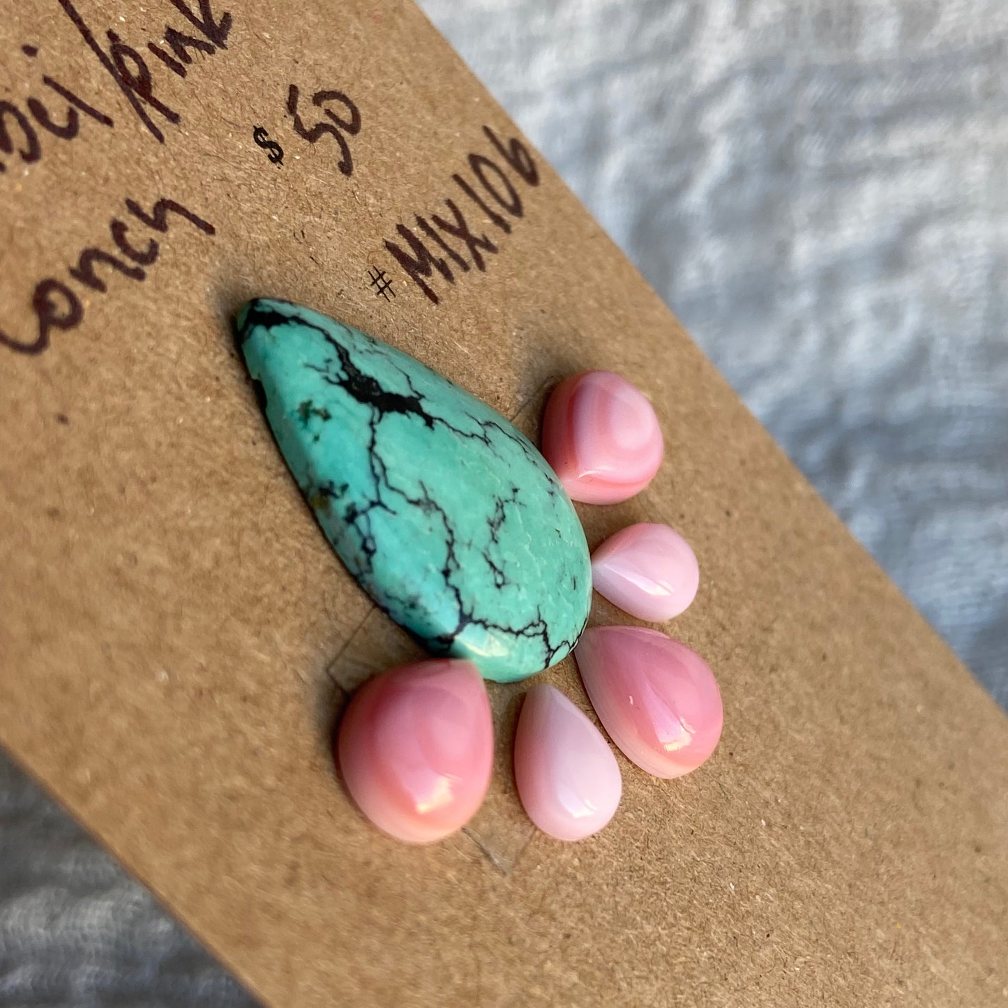 Hubei Turquoise / Pink Conch Cabochon - MIX106