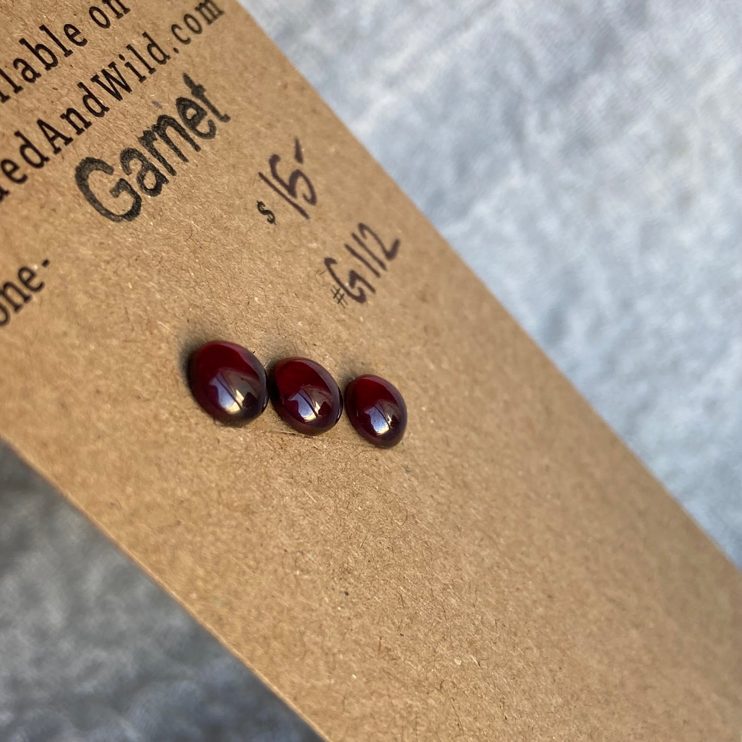 Garnet Cabochon - G112
