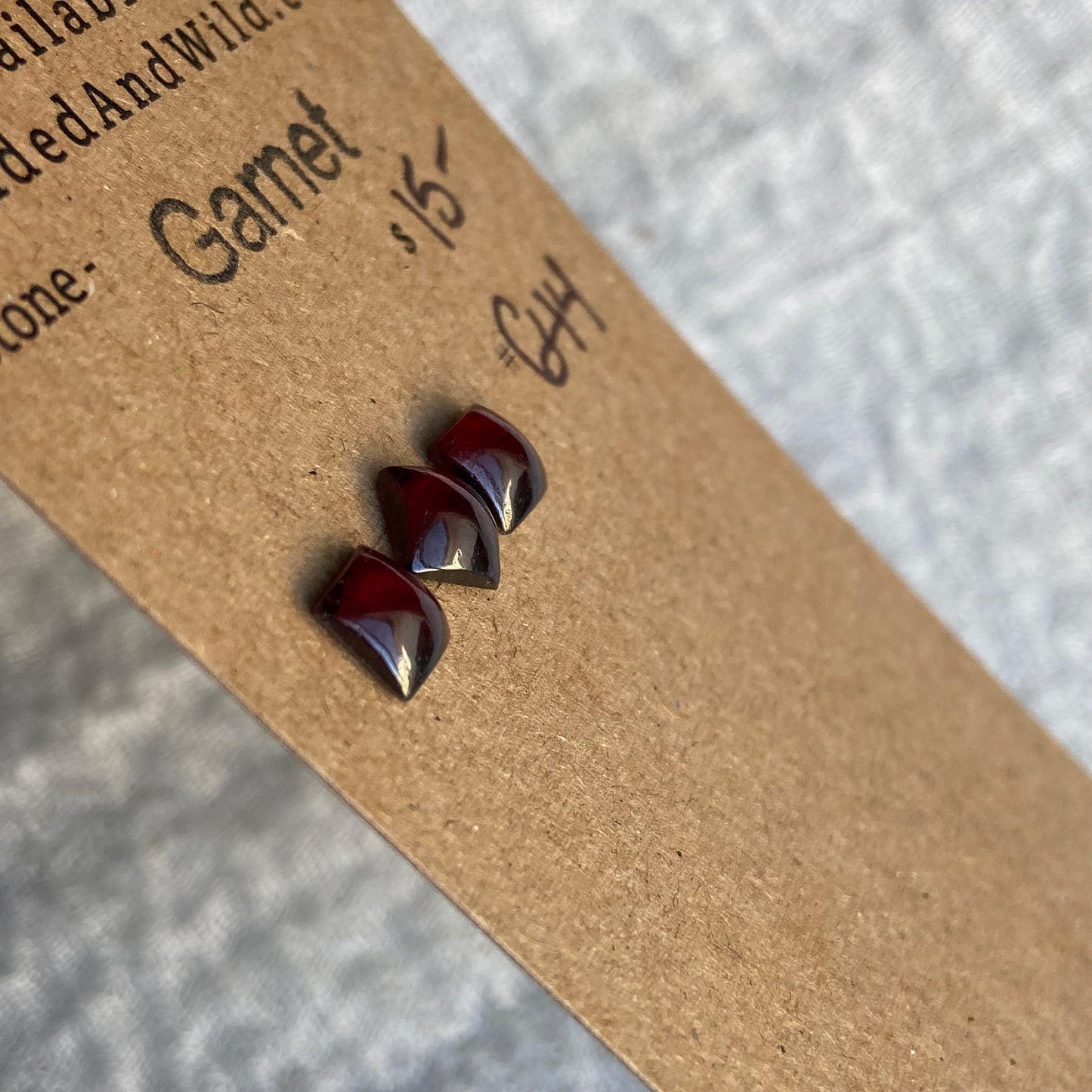 Garnet Cabochon - G44