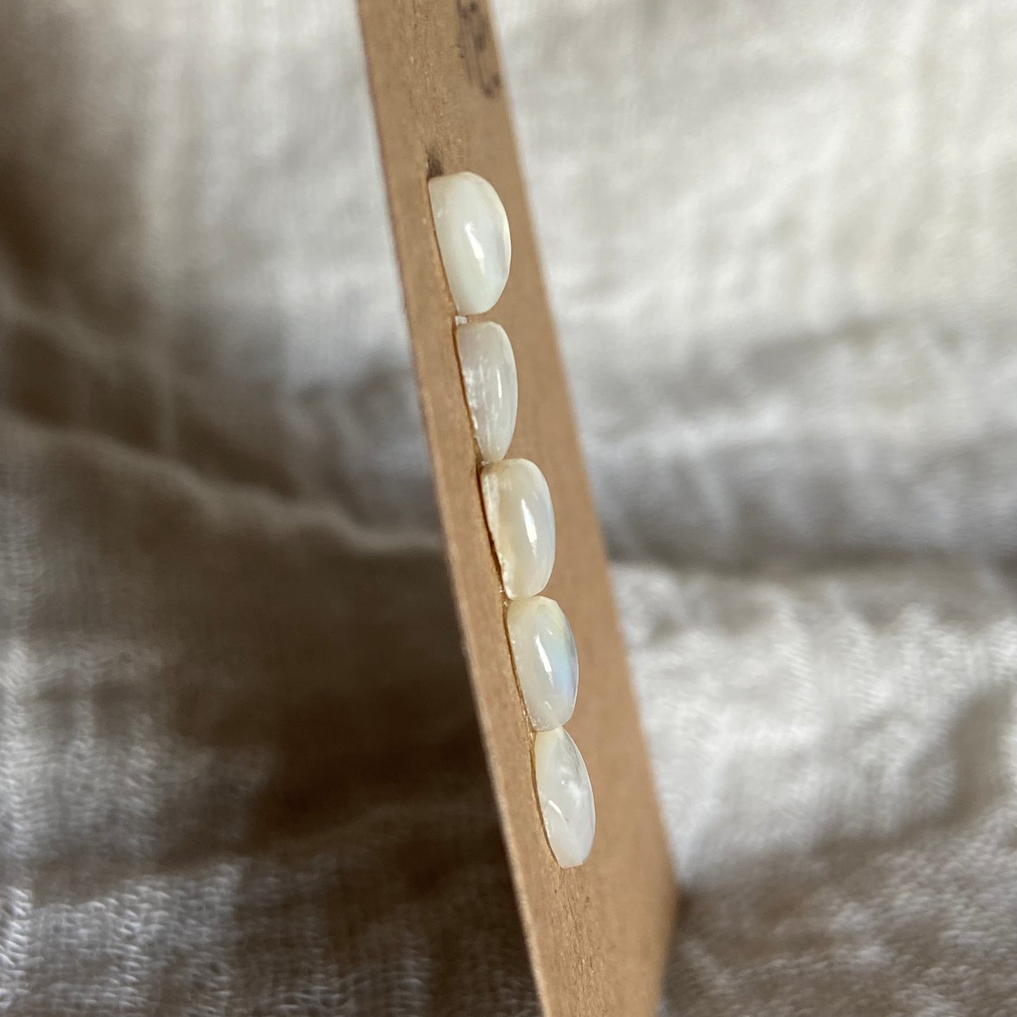 Mother of Pearl Cabochon - MOP2