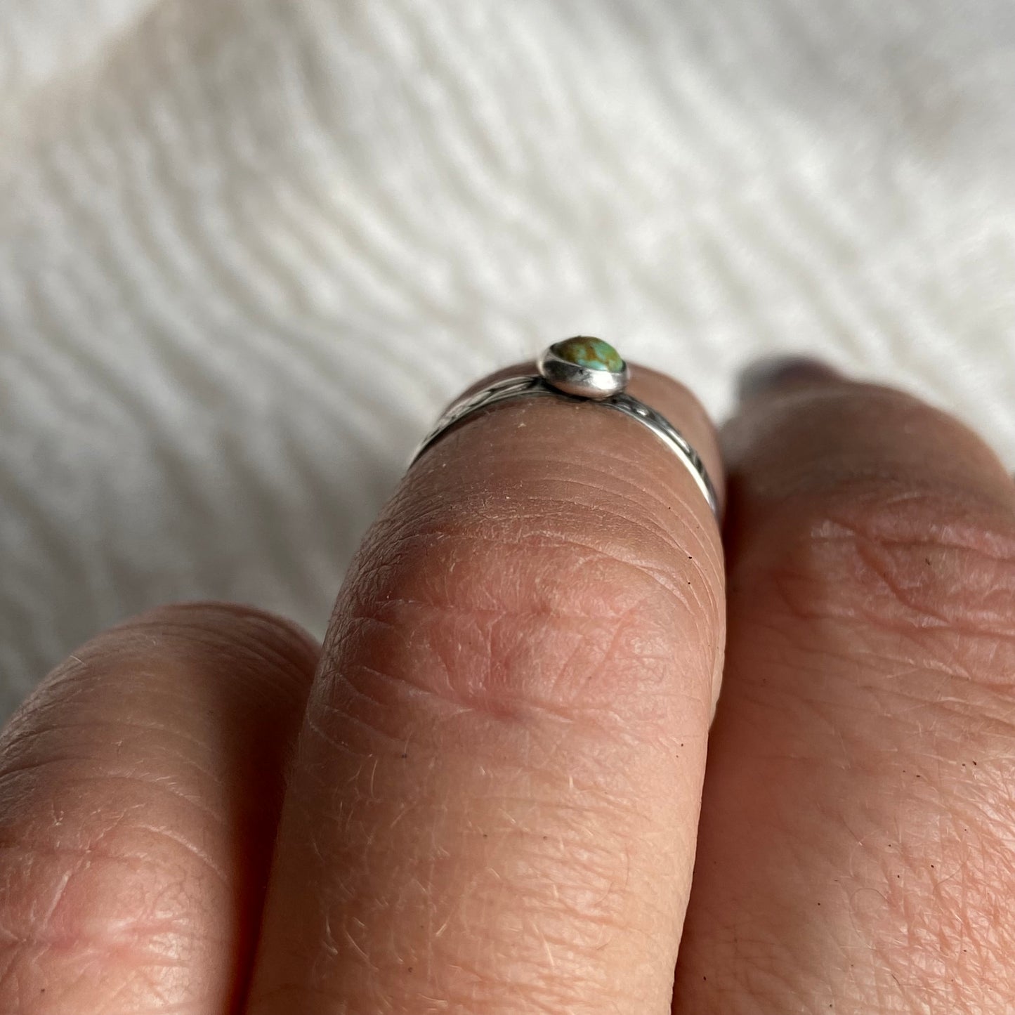 Sterling Silver Ring - R39 Size - 5.5