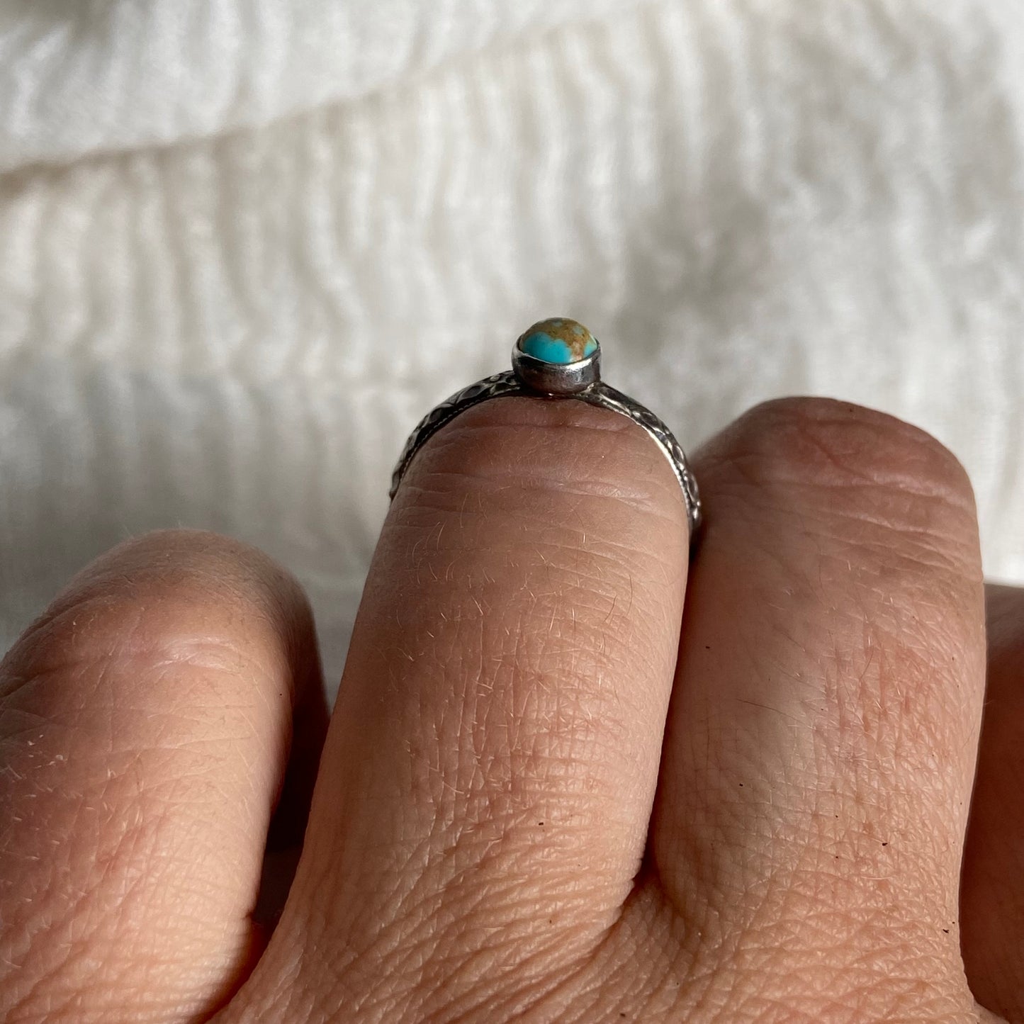 Sterling Silver Ring - R96 Size - 7