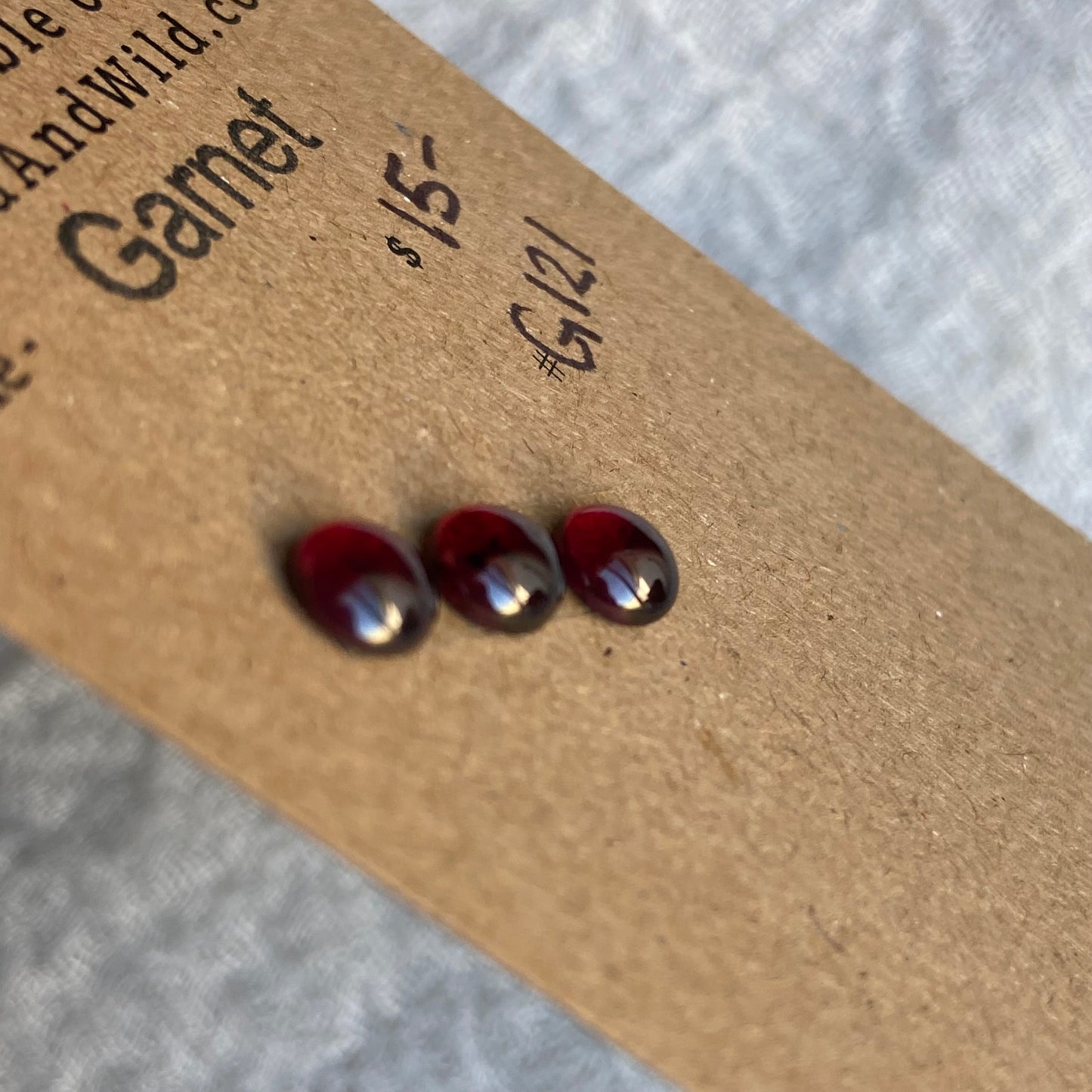 Garnet Cabochon - G121