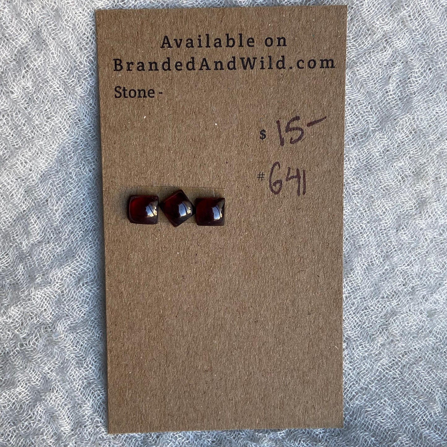 Garnet Cabochon - G41