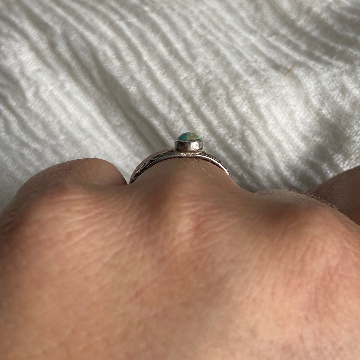 Sterling Silver Ring - R113 Size - 8