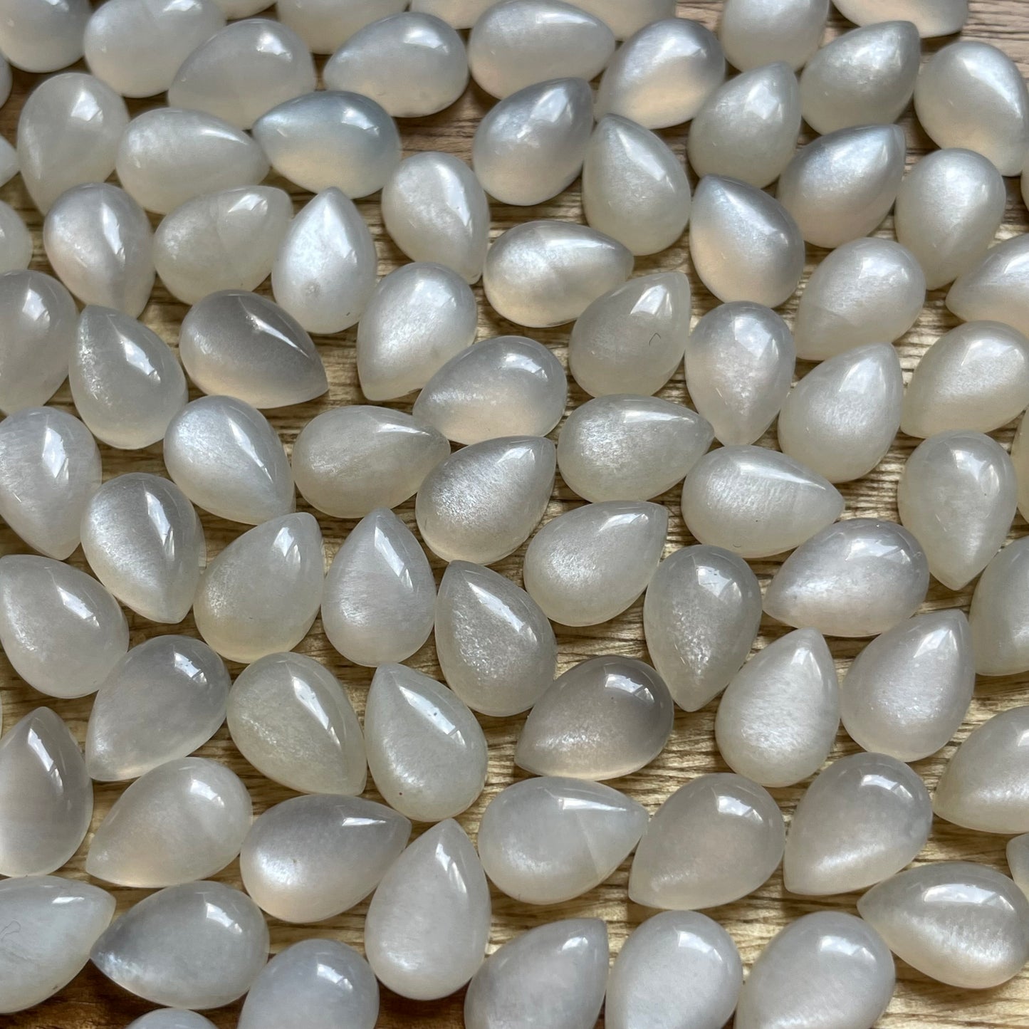 White Moonstone - 7x10 mm WM04 42C1D98D-B95F-4C67-93D4-7E80A44DD71D Brandedandwild.com