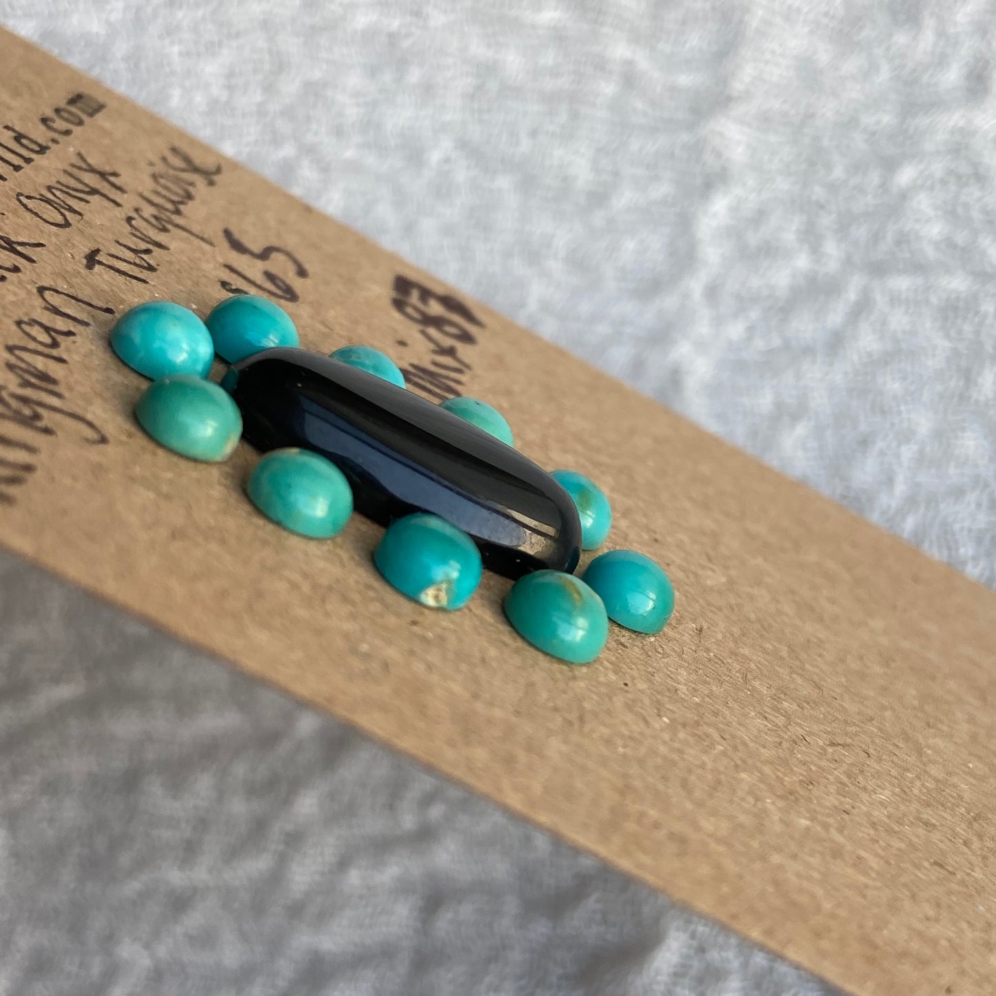 Black Onyx - Kingman Turquoise Cabochon - MIX87
