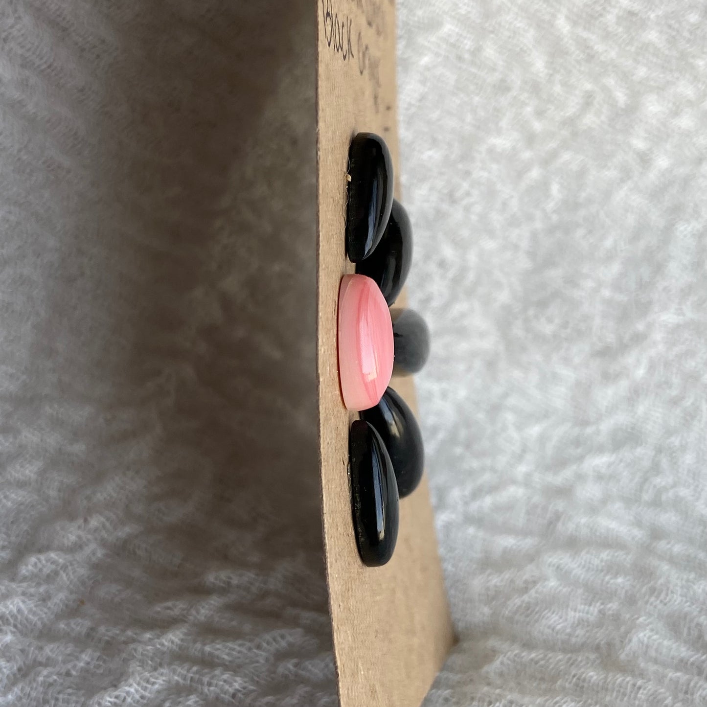 Pink Conch - Black Onyx Cabochon - MIX18