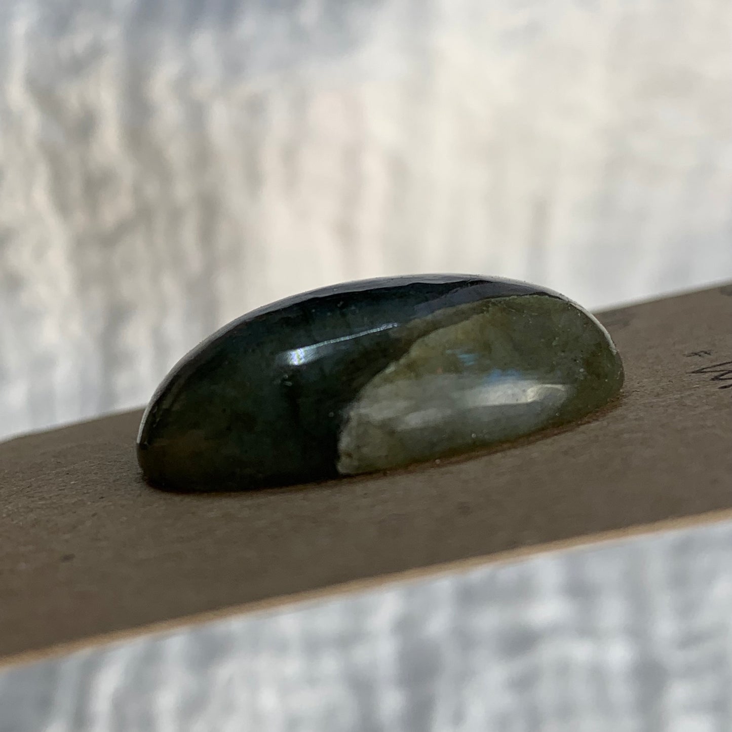 Labradorite Cabochon - L016