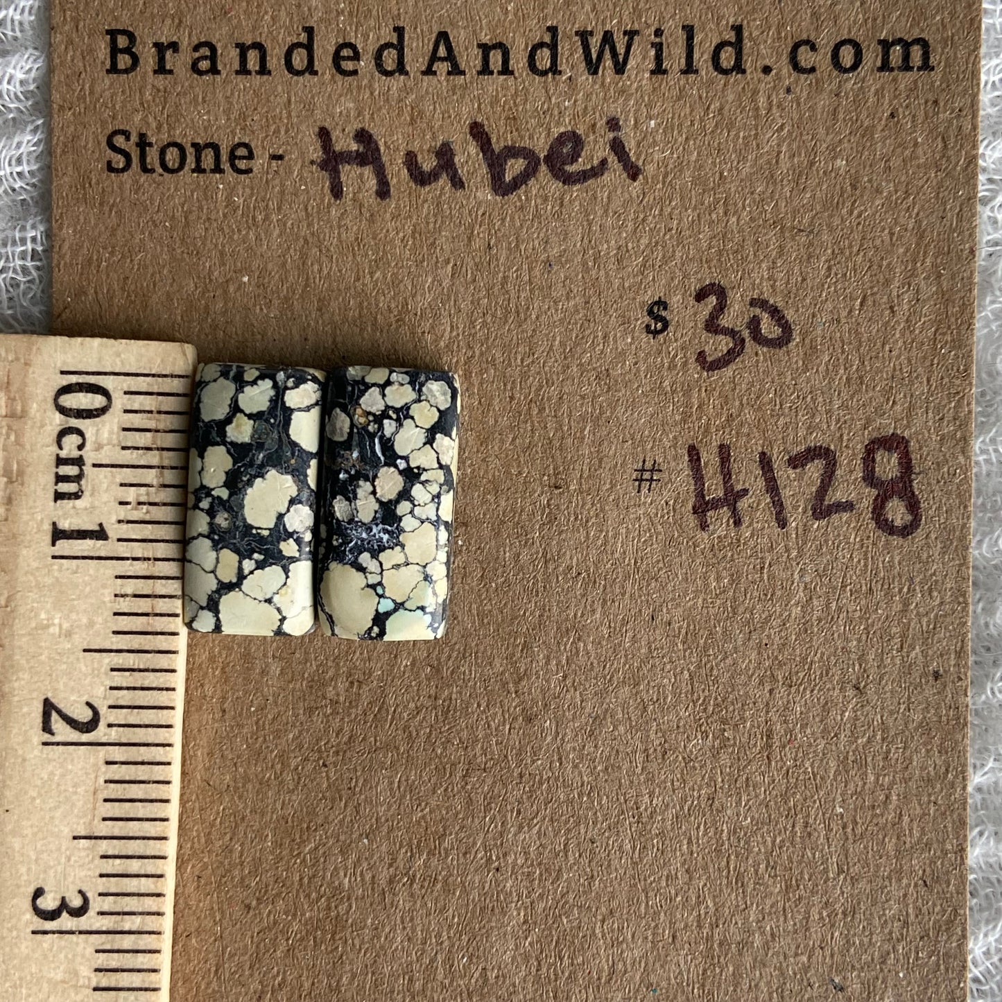 Hubei Cabochon - H128