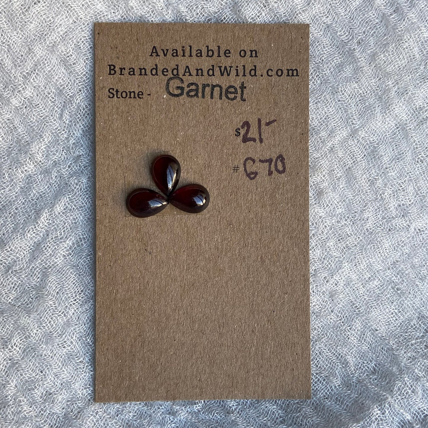Garnet Cabochon - G70