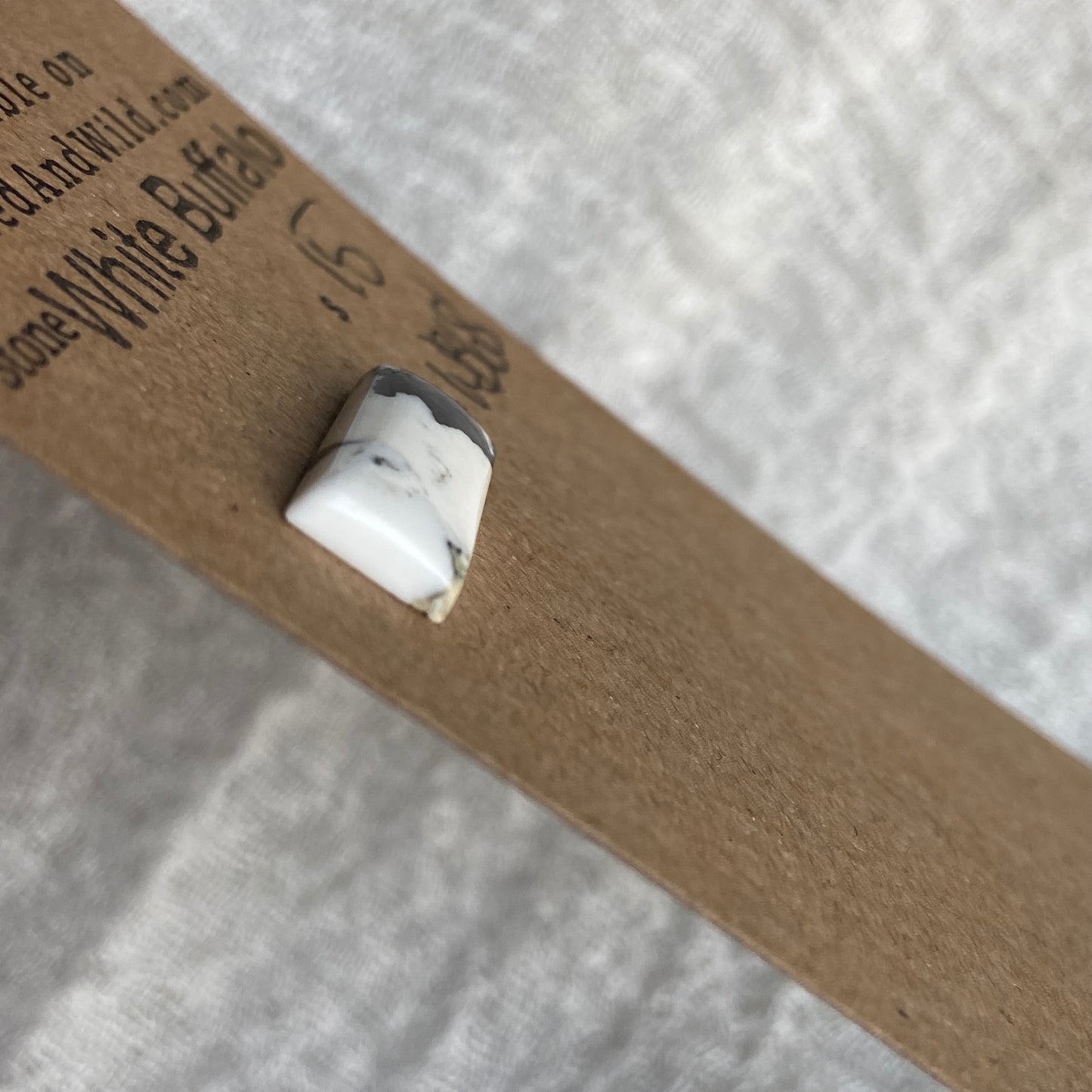 White Buffalo Cabochon - WB68