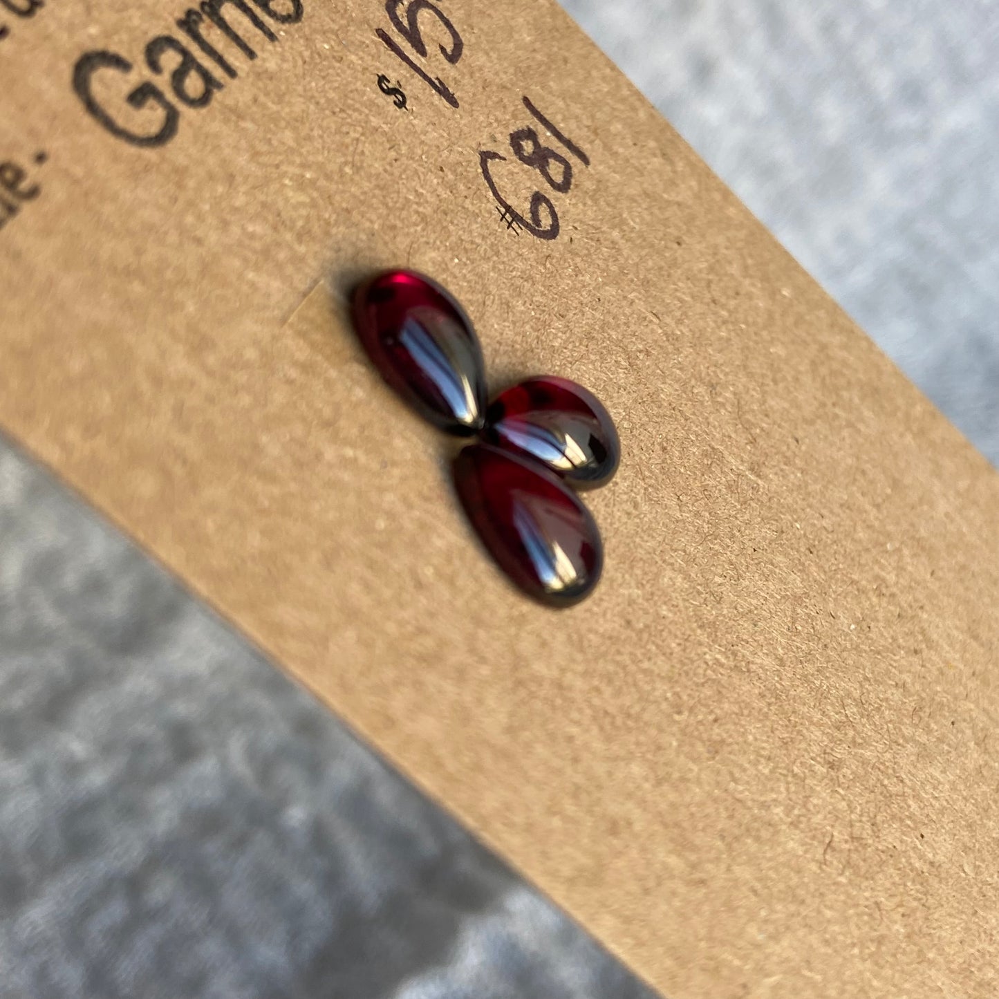 Garnet Cabochon - G81