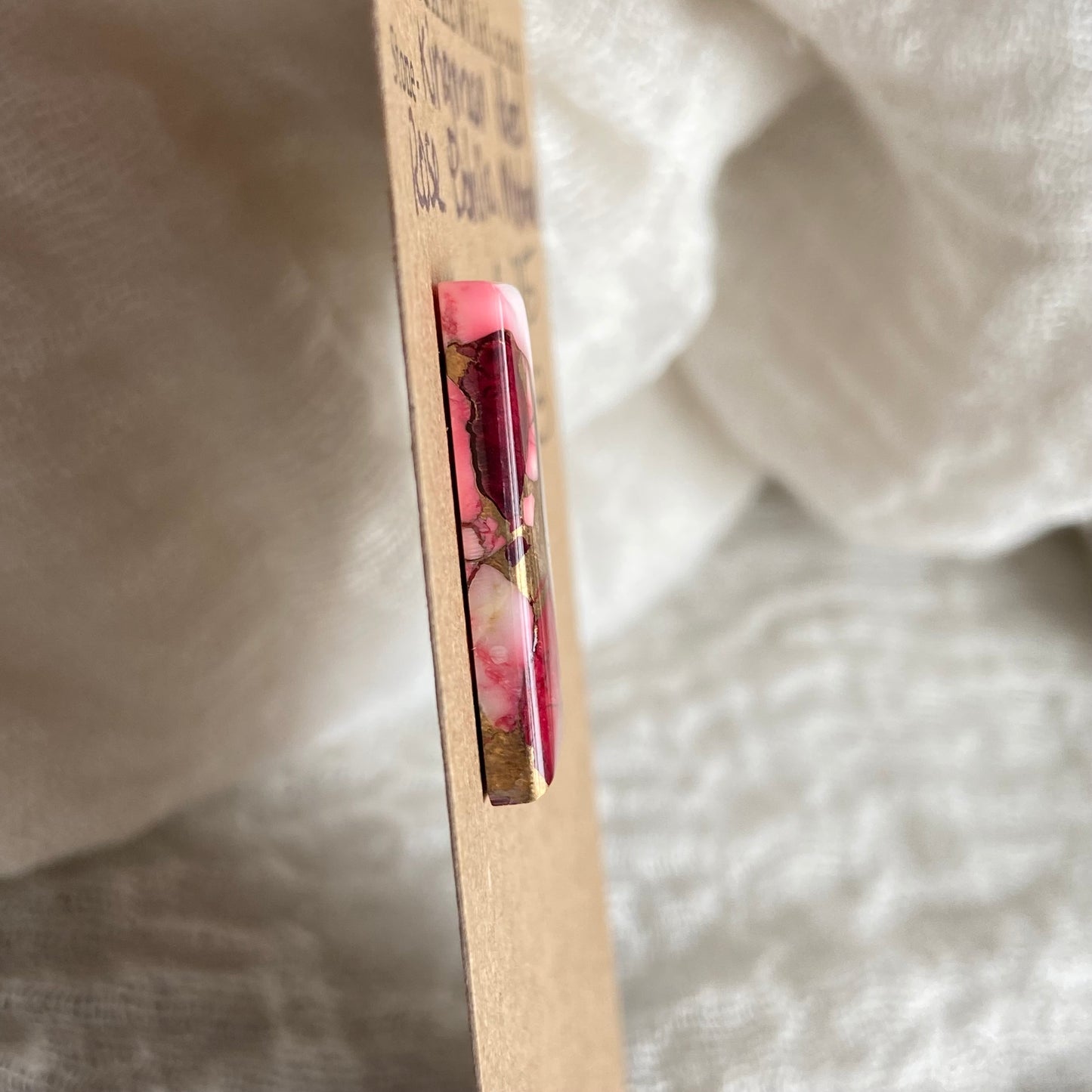 Kingman Red Dahlia Rose Mohave cabochon - KR3