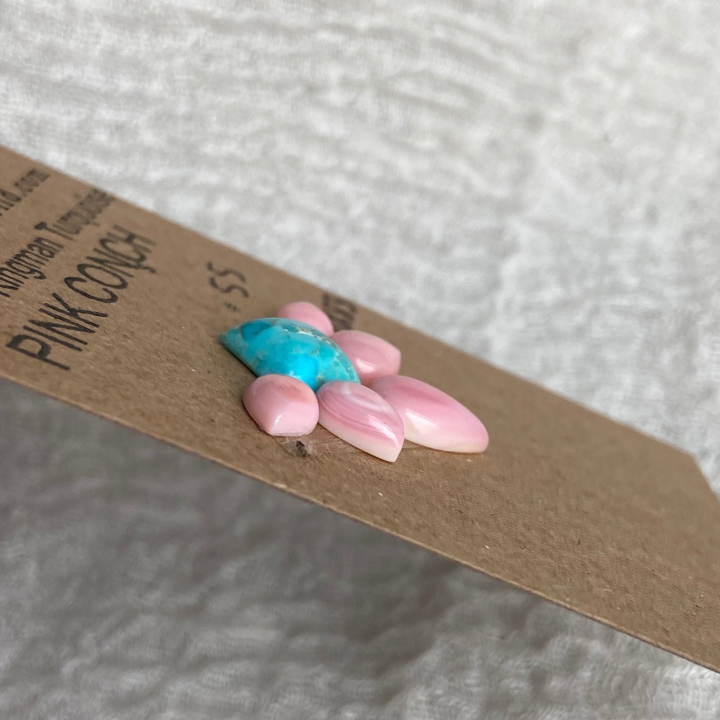 Pink Conch - Kingman Turquoise Cabochon - MIX83