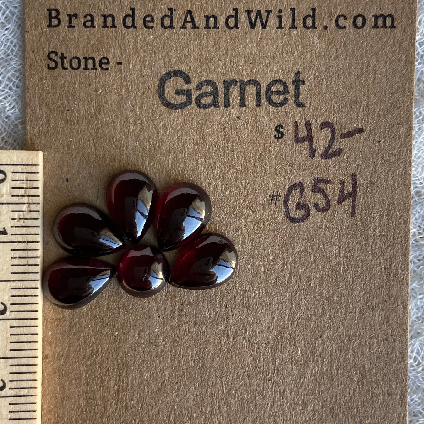Garnet Cabochon - G54