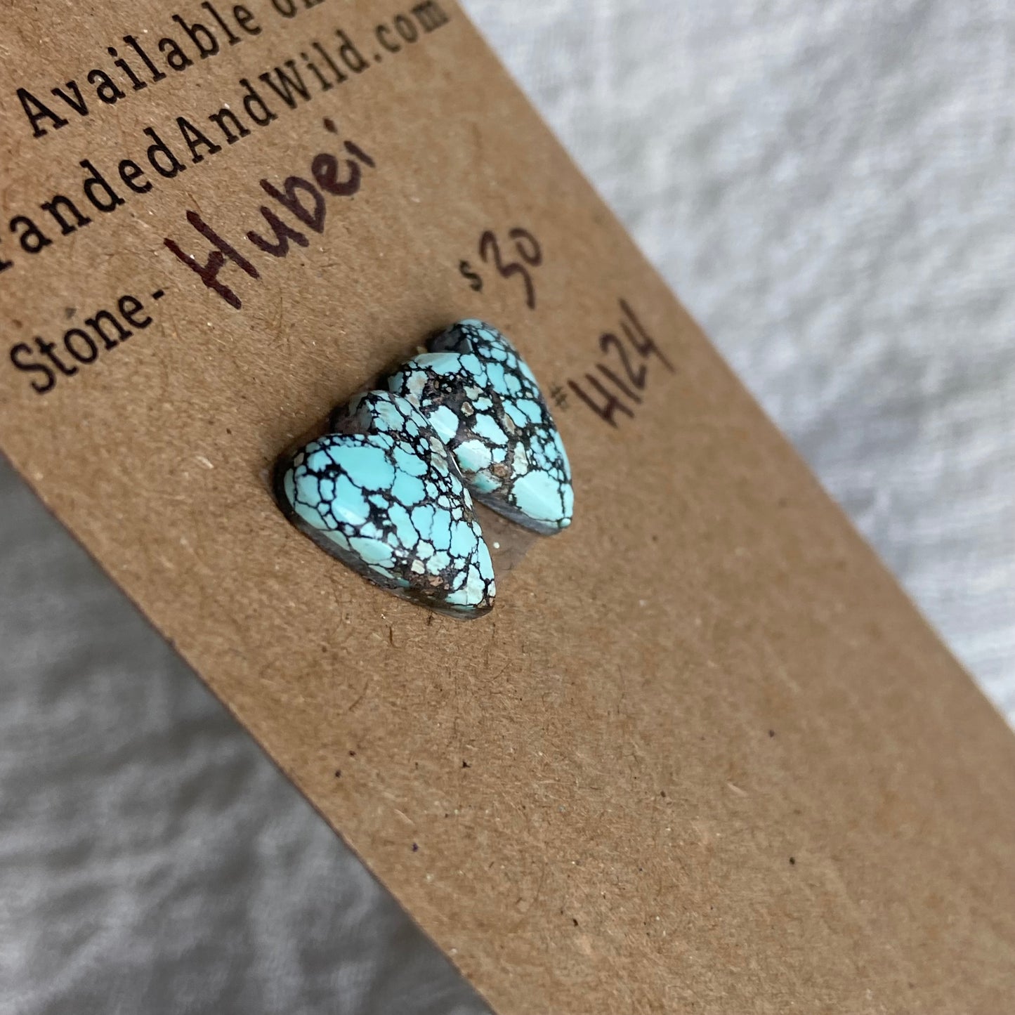 Hubei Cabochon - H124