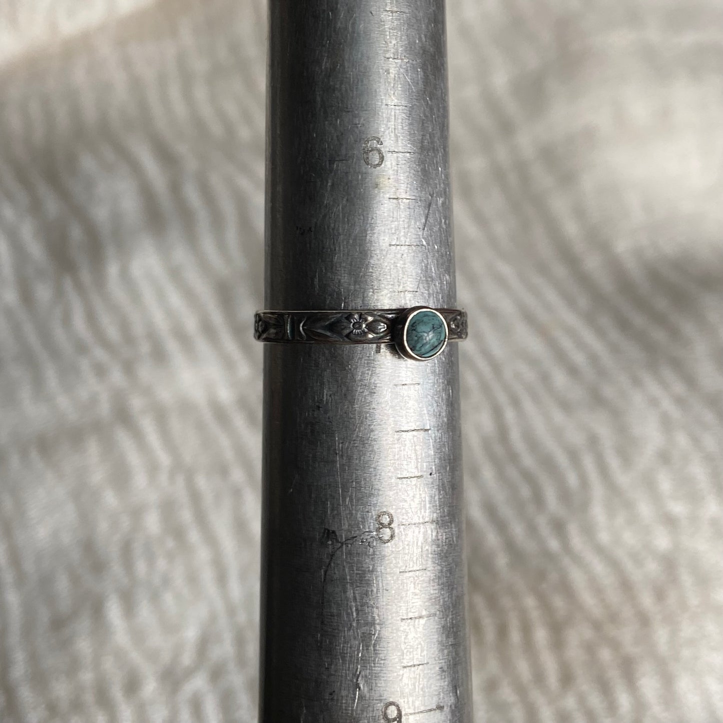 Sterling Silver Ring - R118 Size - 7