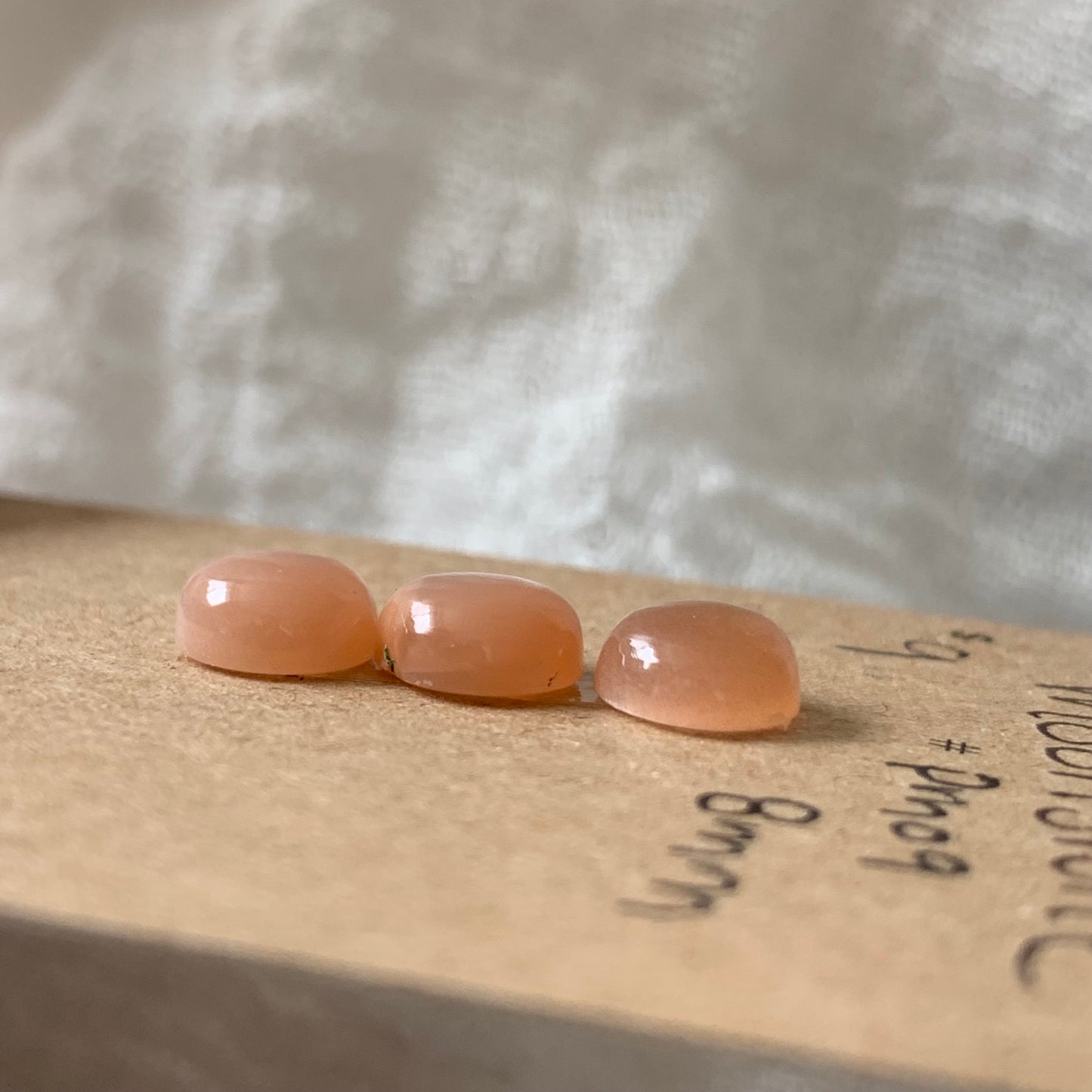 Peach Moonstone cabochon - PM09
