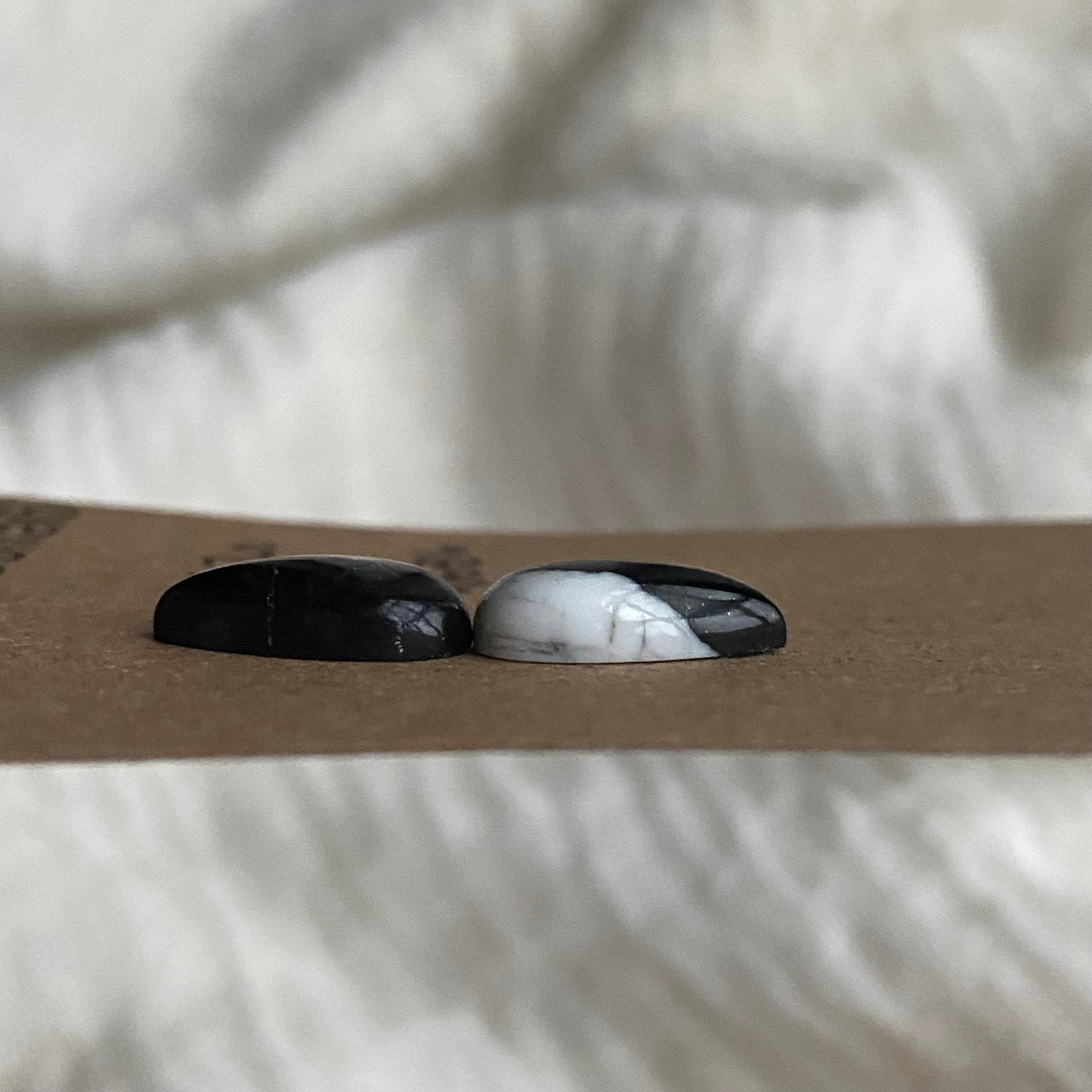 White Buffalo Cabochon - WB86