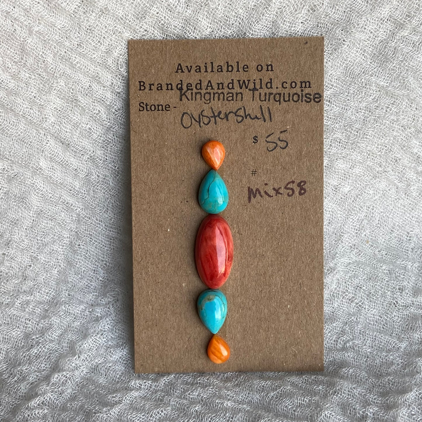 Oystershell - Kingman Turquoise Cabochon - MIX58