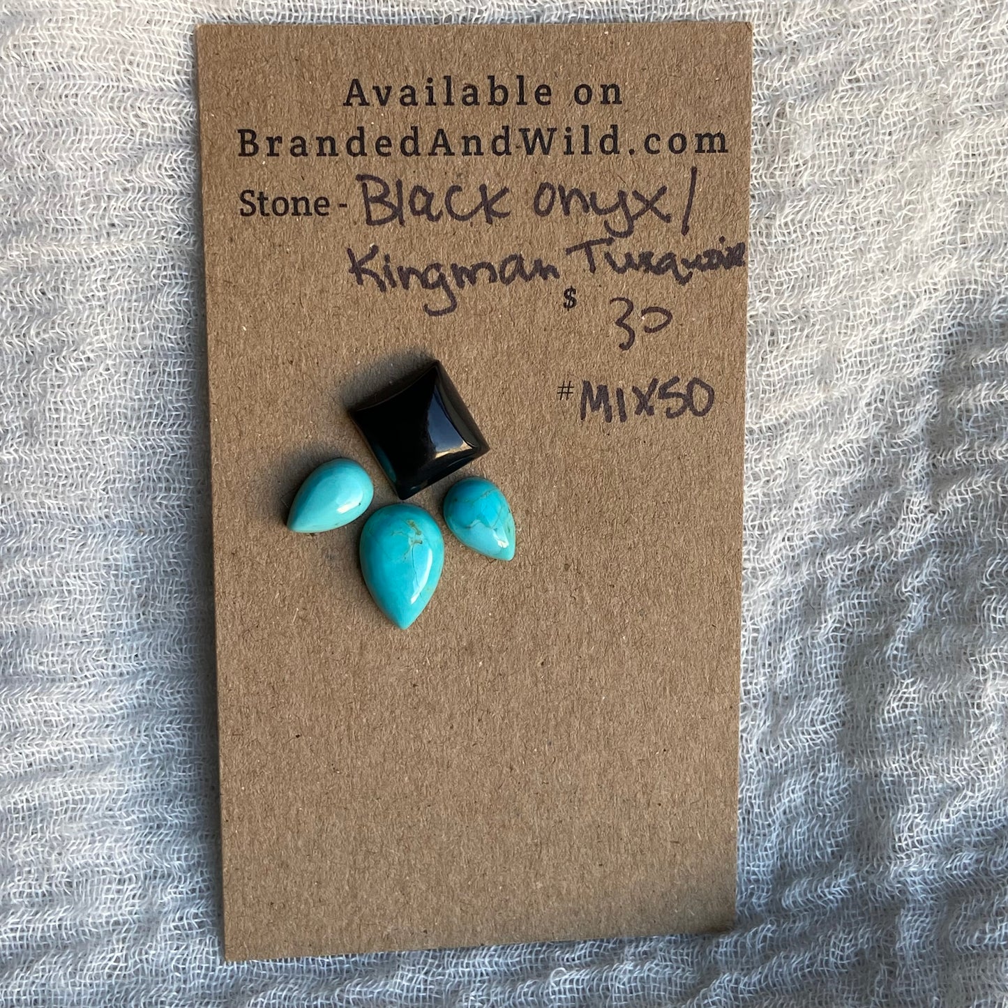 Kingman Turquoise - Black Onyx Cabochon - MIX50