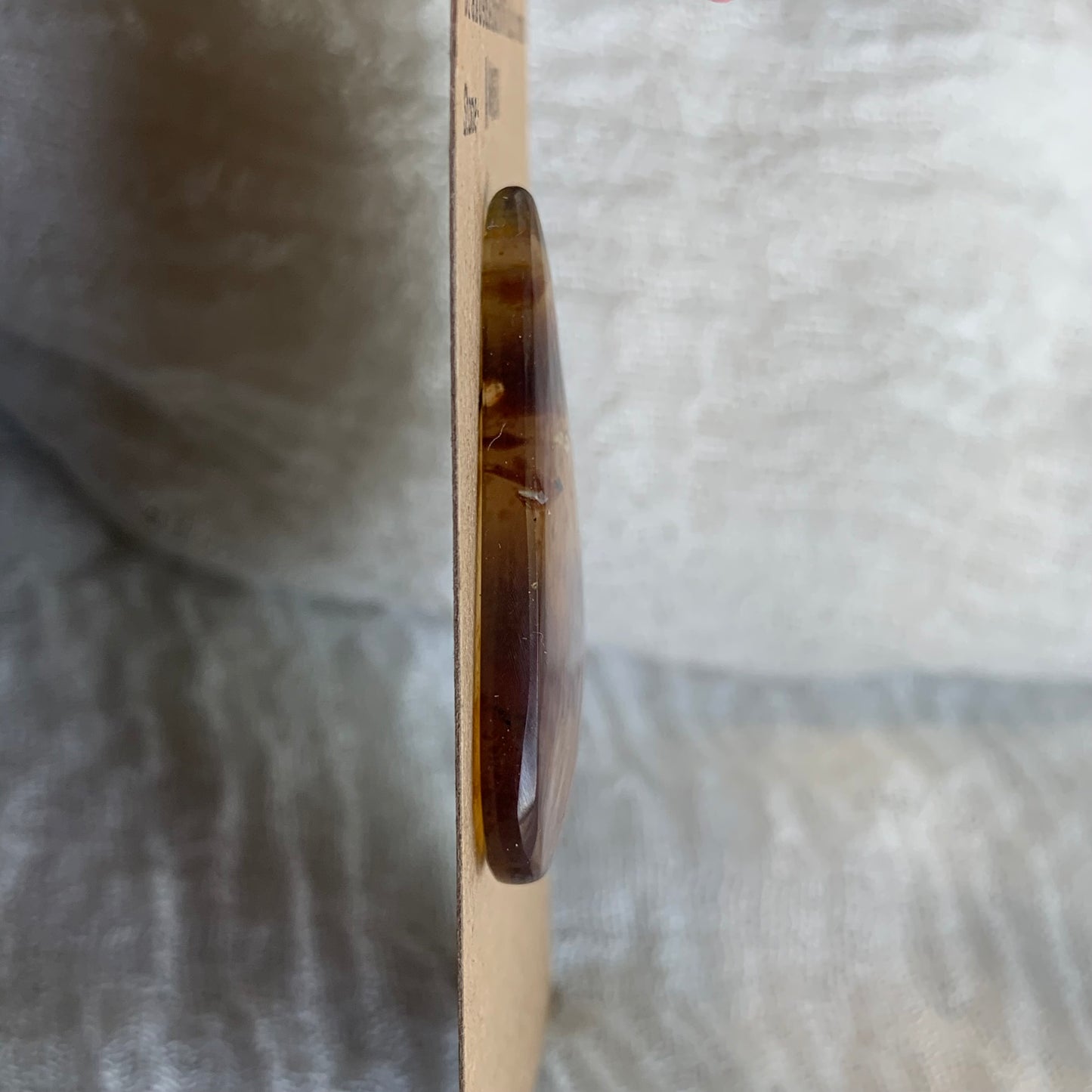 Amber Cabochon AM48