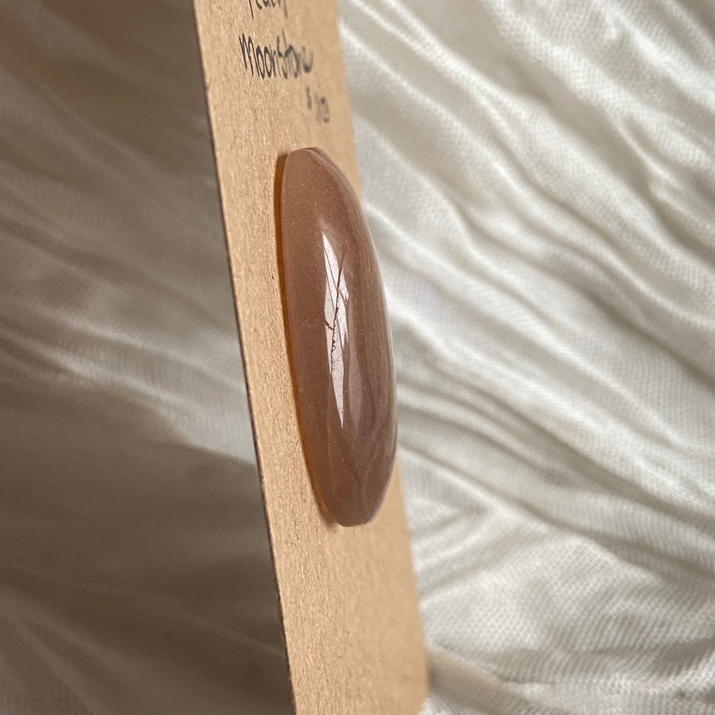 Peach Moonstone Cabochon - M053 6FEA1EC5-2CF8-4B43-AA81-D3E79D5AB50B Brandedandwild.com