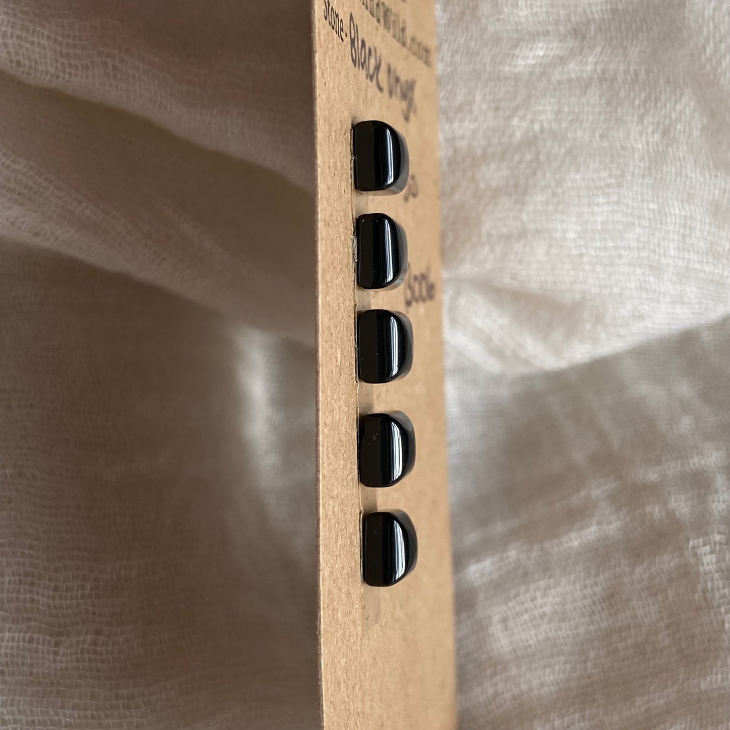 Black Onyx - Cabochon - BO06