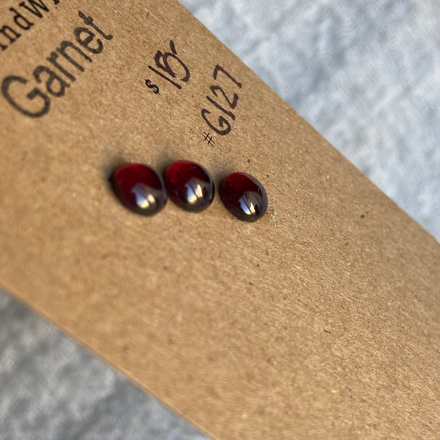 Garnet Cabochon - G127