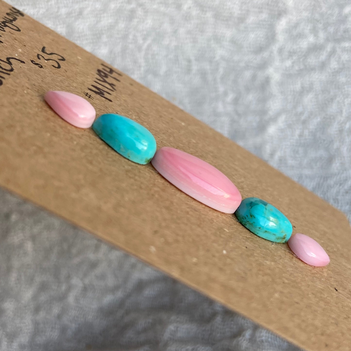 Pink Conch - Kingman Turquoise Cabochon - MIX94