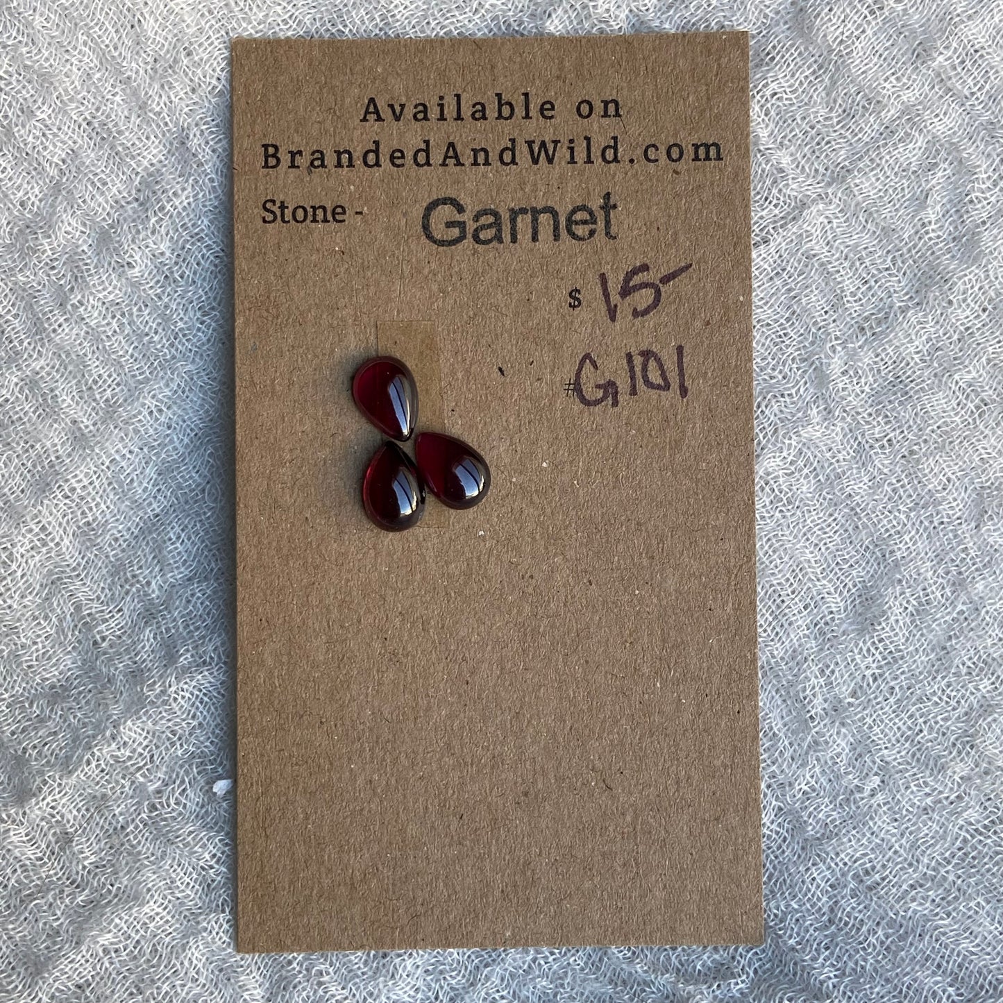 Garnet Cabochon - G101