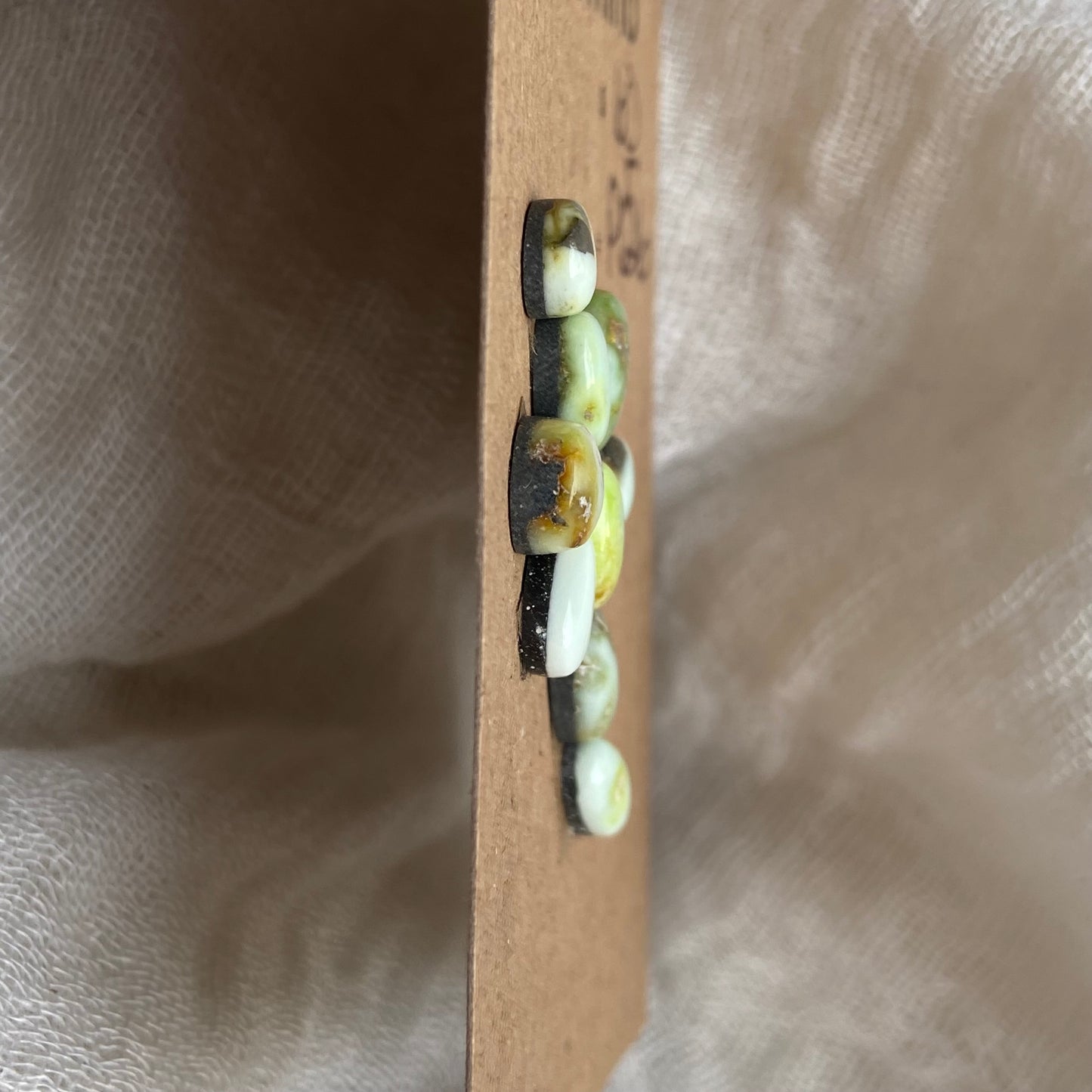 Palomino Cabochon - P056