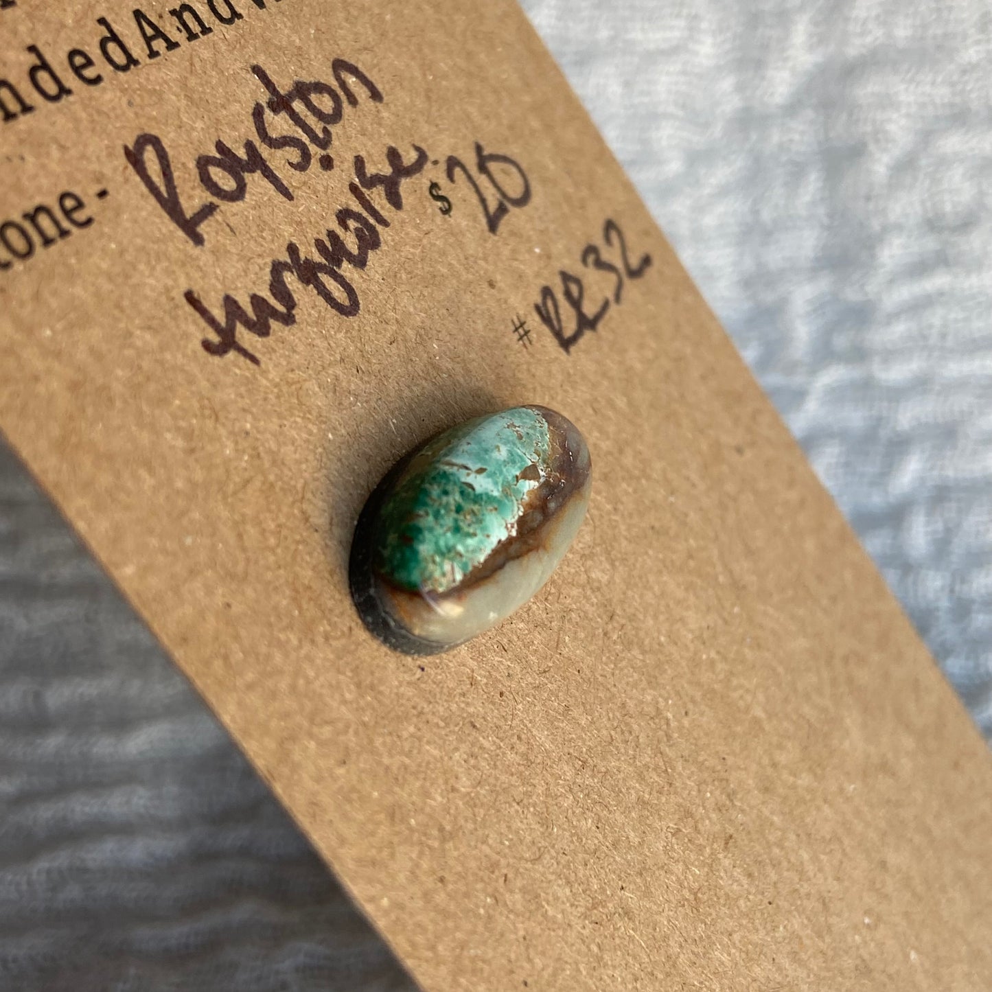 Royston Ribbon Turquoise Cabochon RR32