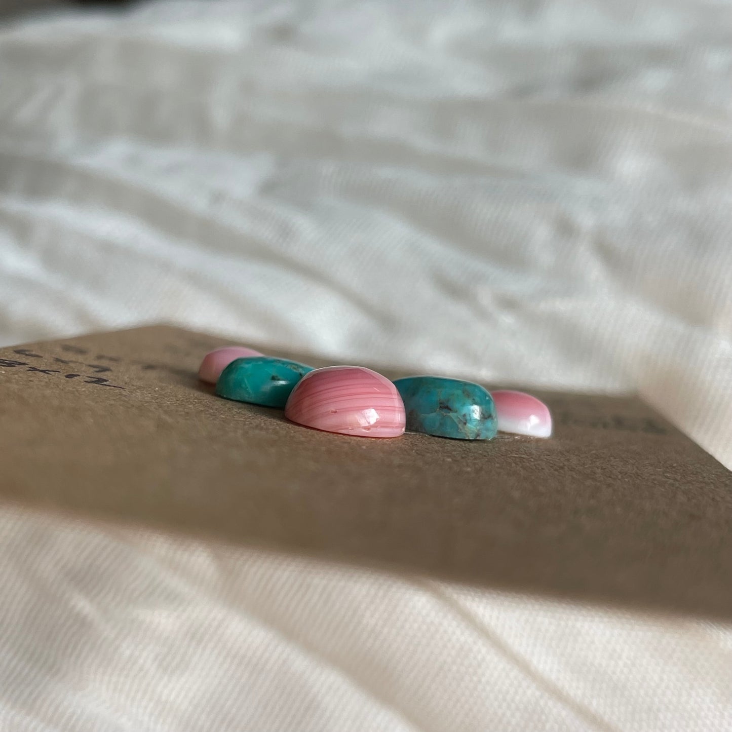 Kingman / Pink Conch Cabochon - MIX87 8A9226B2-F442-4047-A77E-15457BA88A9F Brandedandwild.com