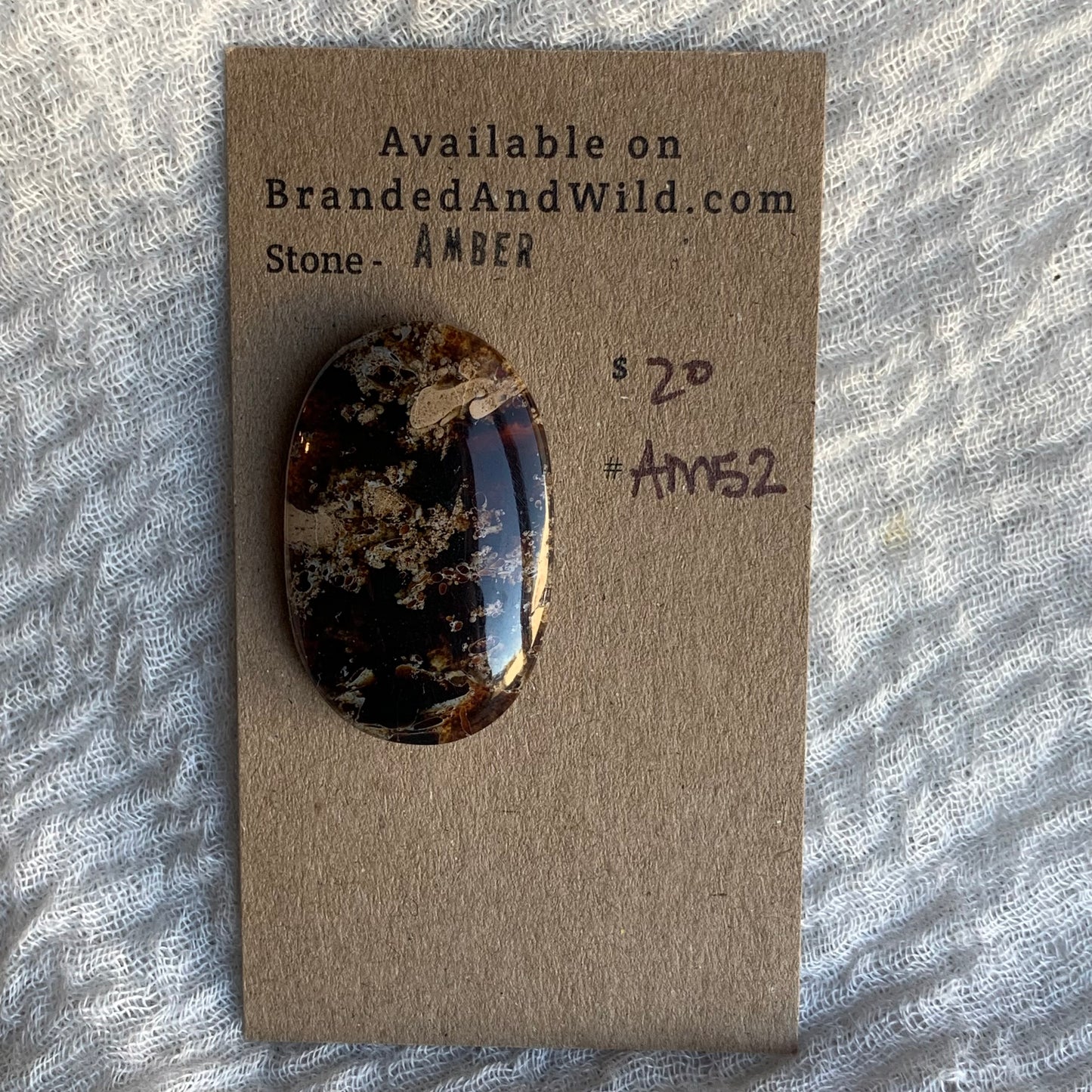 Amber Cabochon AM52