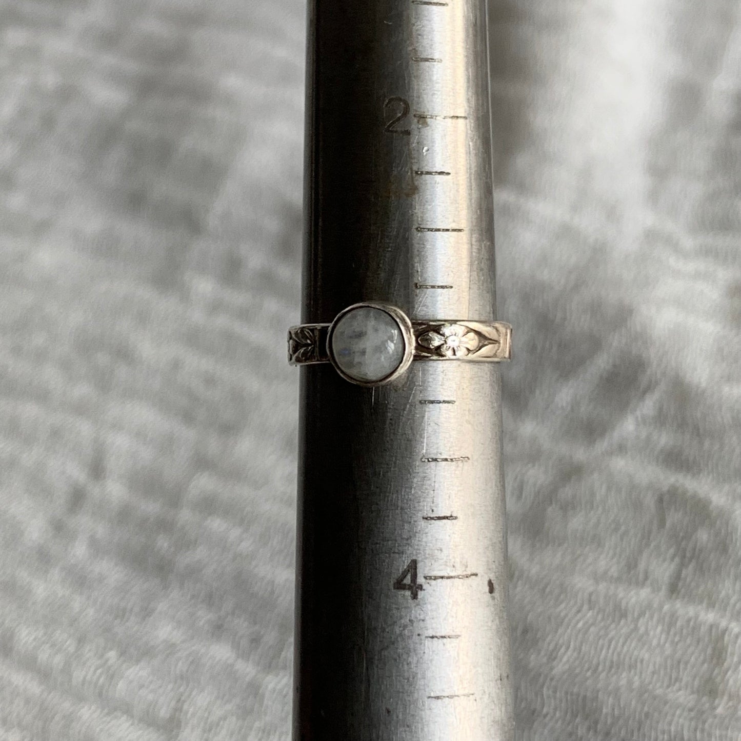 Sterling Silver Ring - R7 Size - 3