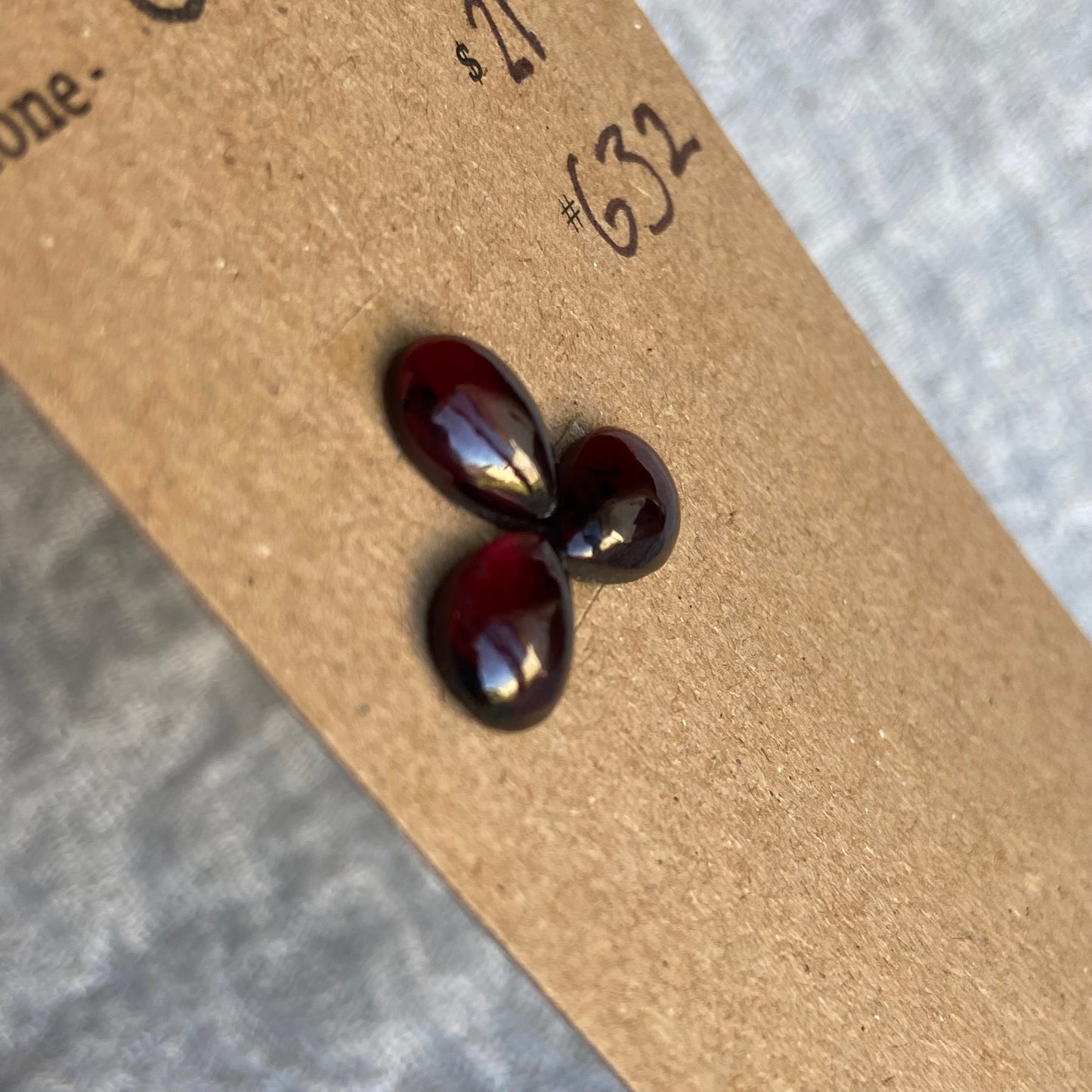 Garnet Cabochon - G32