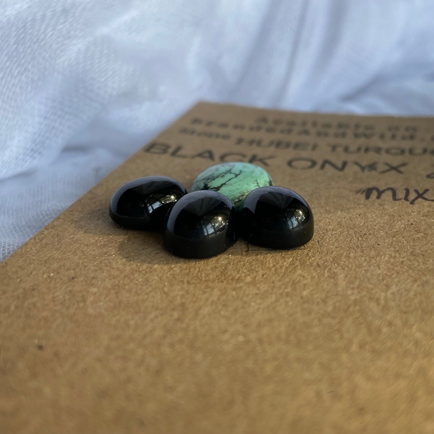 Black Onyx / Hubei Cabochon - MIX161