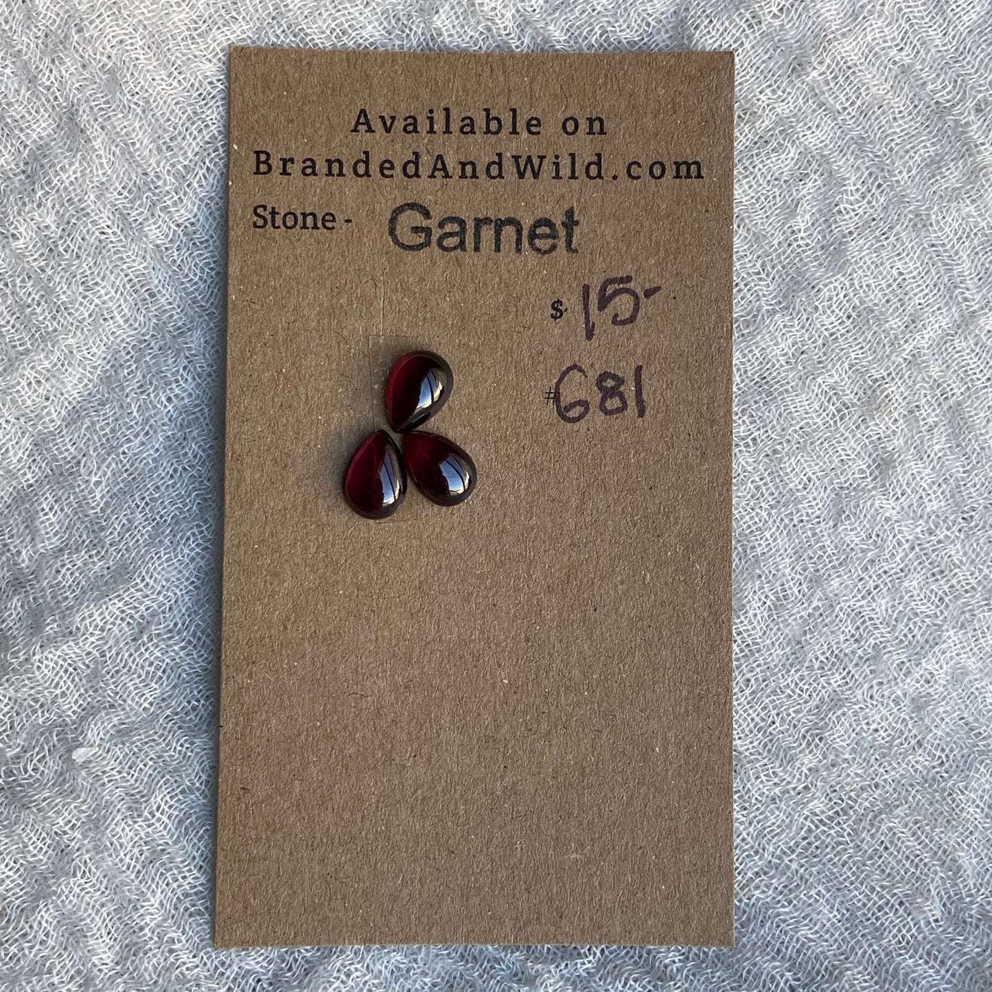 Garnet Cabochon - G81