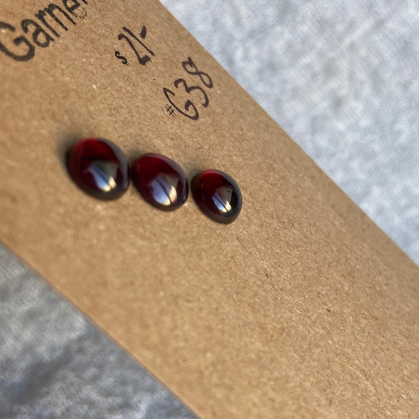 Garnet Cabochon - G38