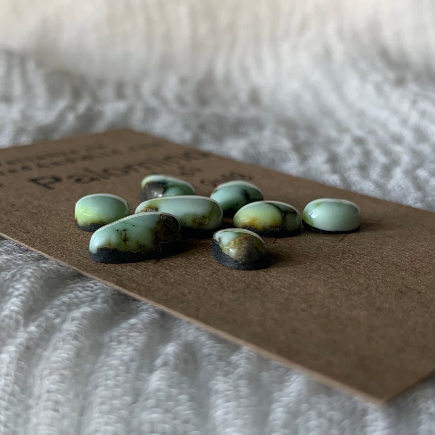 Palomino Cabochon - P48