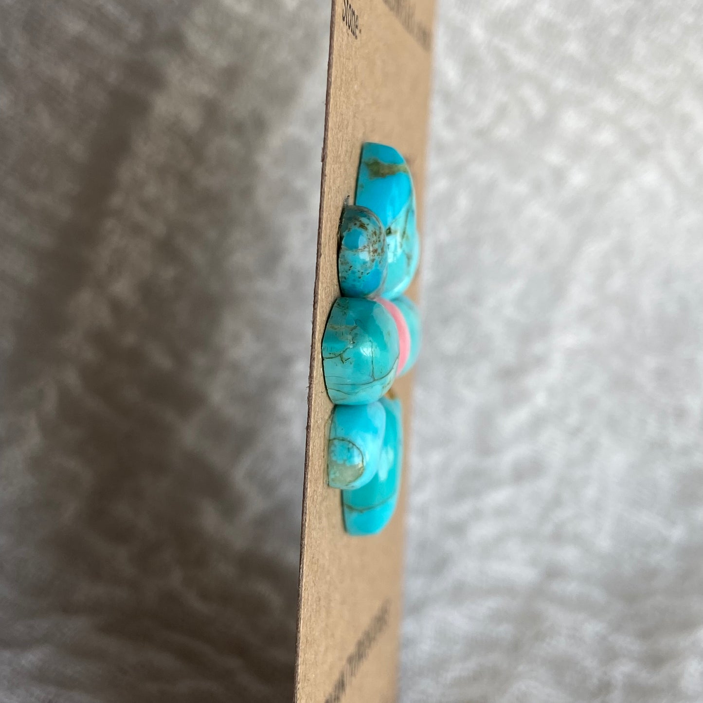 Pink Conch - Kingman Turquoise Cabochon - MIX72